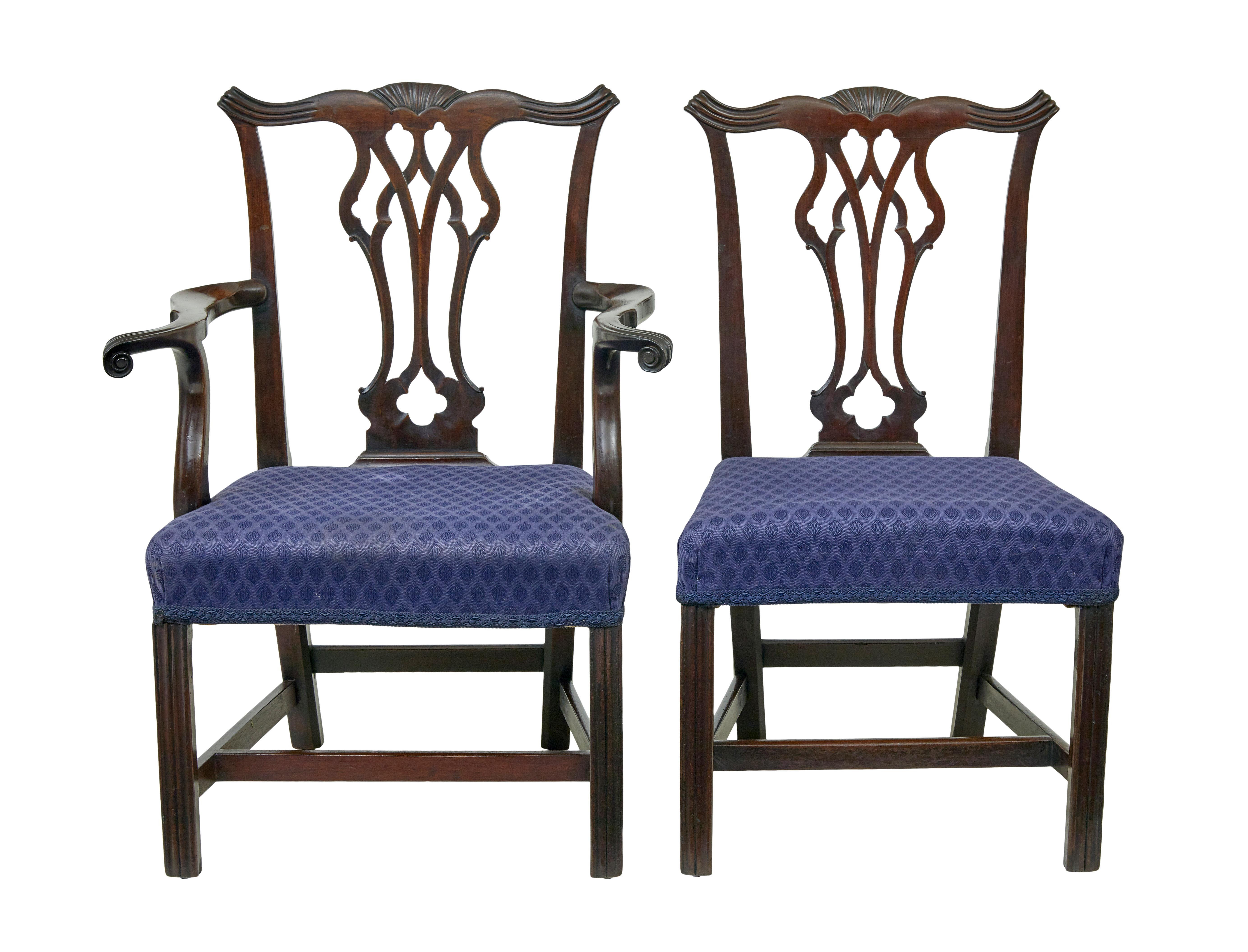English Early 19th century set of 10 Chippendale design dining chairs For Sale