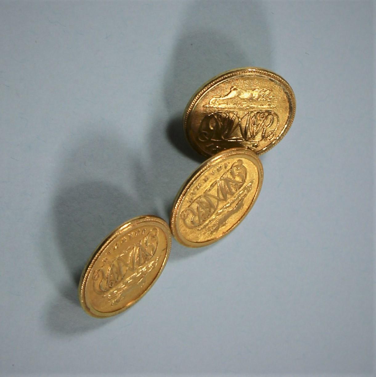 Early 19th Century Set of 12 Brass Gilt Hunting Buttons by Firmin & Langdale  For Sale 1