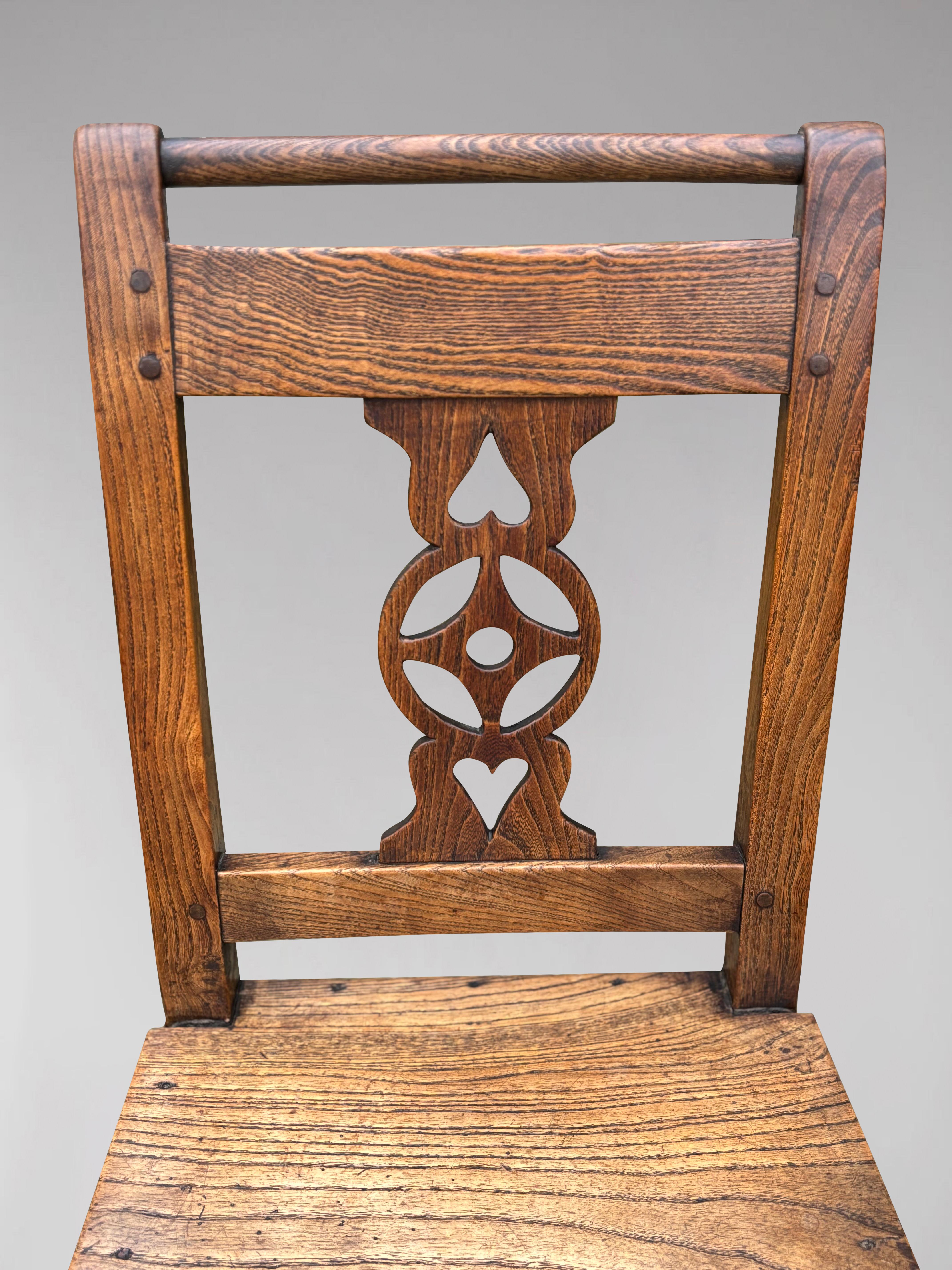 Early 19th Century Set of 6 Yew Wood Farmhouse Kitchen Dining Chairs 4