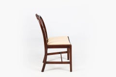 Early 19th Century Set of Eight Mahogany Hepplewhite-Style Dining Chairs