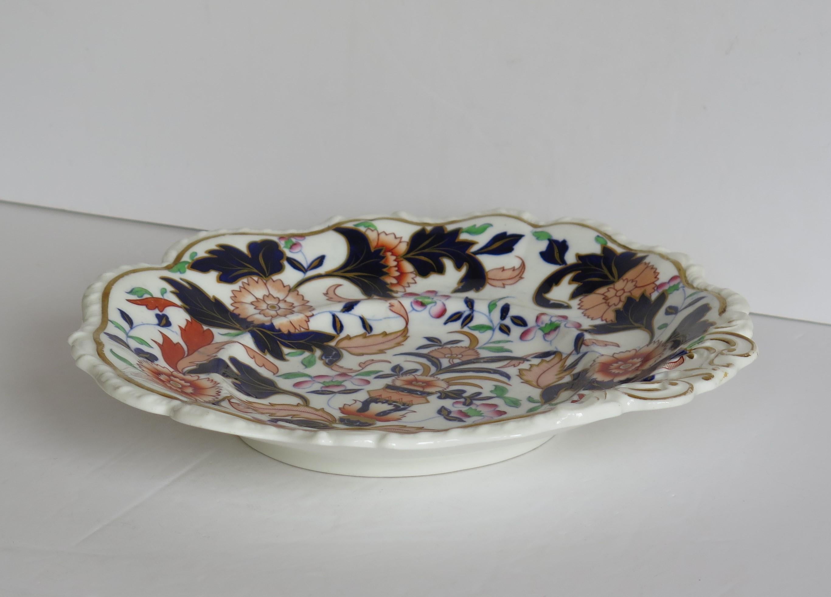 Hand-Painted Early 19th Century Shell Desert Dish Porcelain Hand Painted, Staffordshire UK For Sale