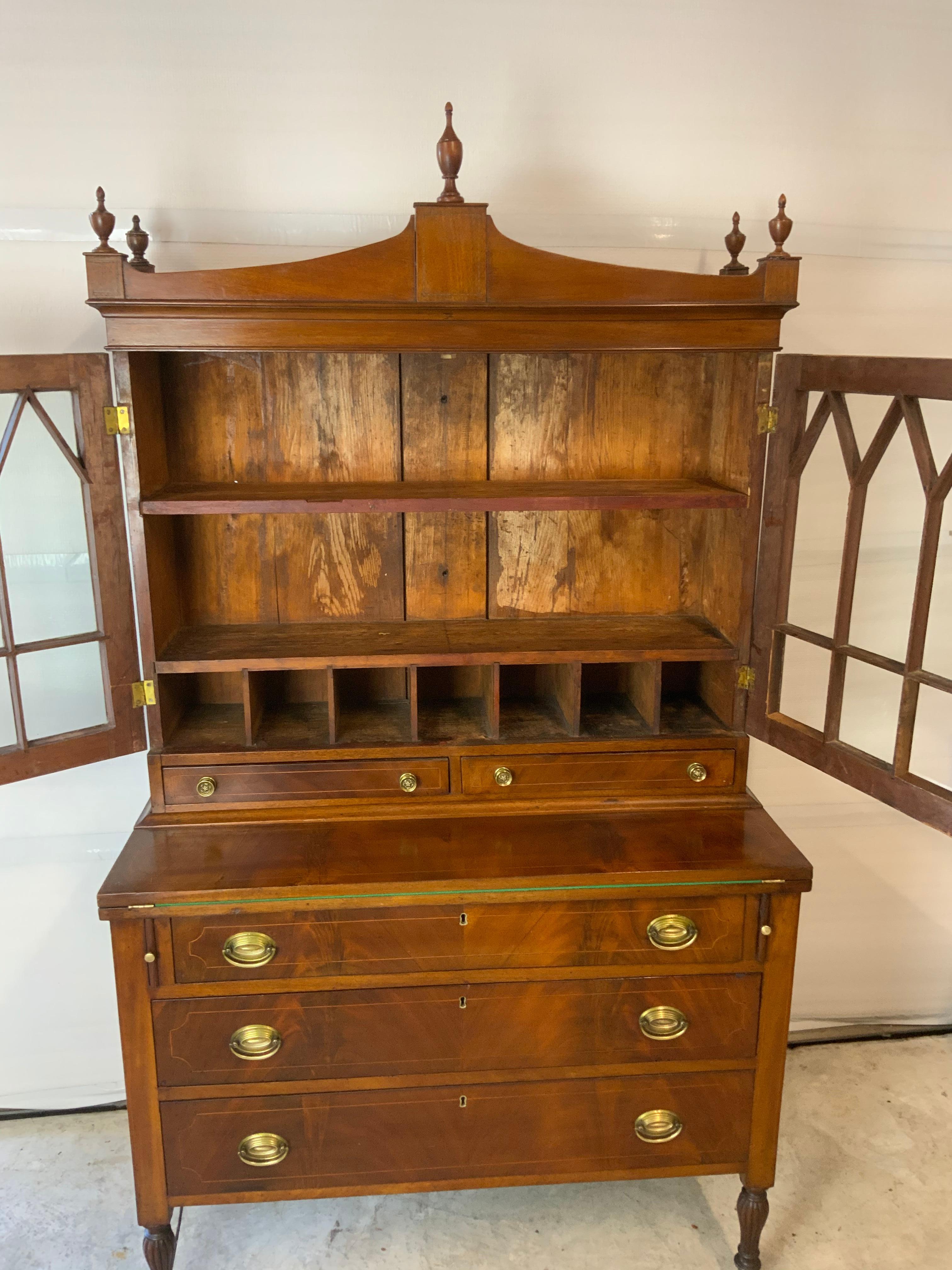 Early 19th Century Sheraton Bookcase Secretary  8