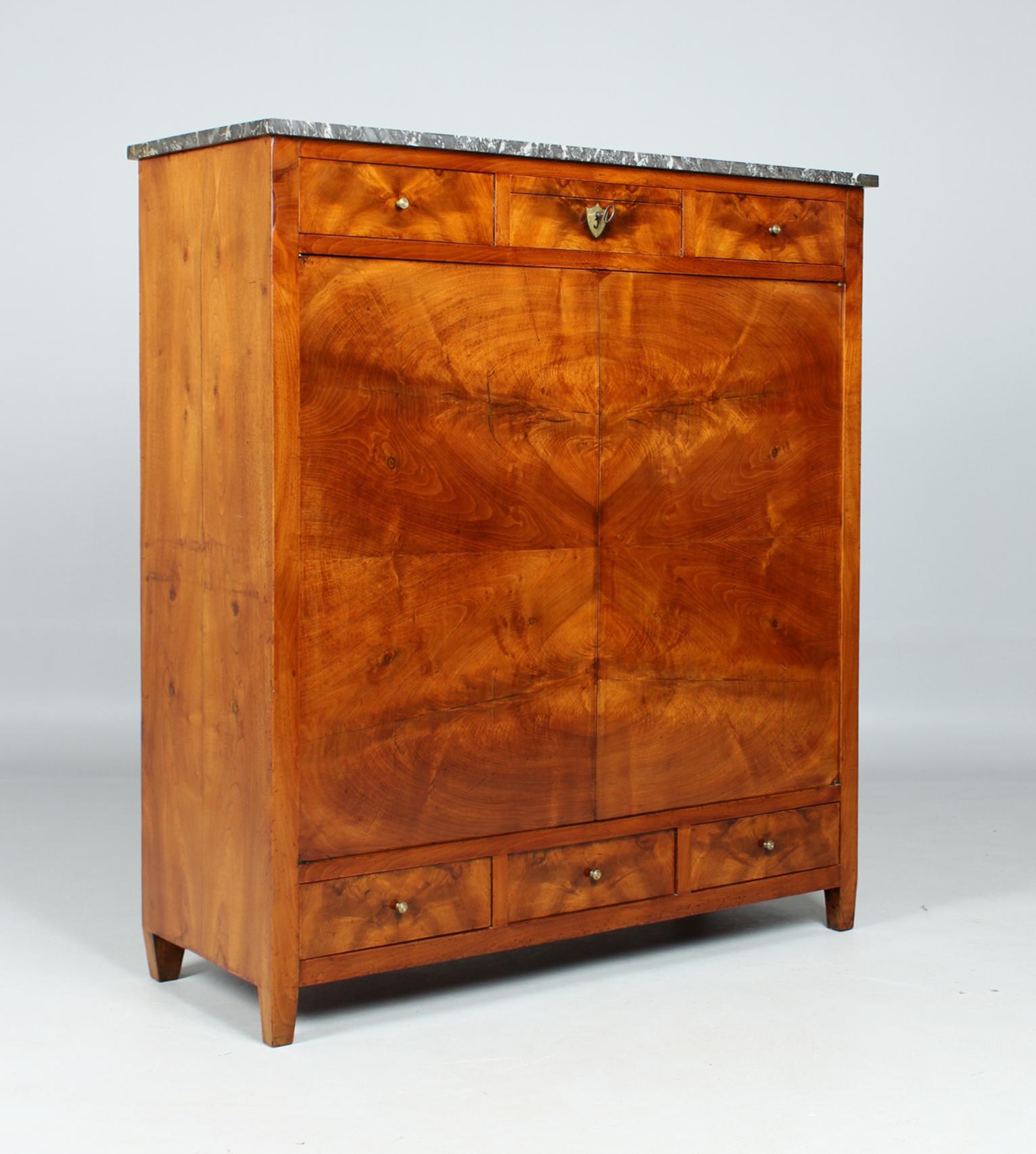 Early 19th Century Sideboard, Chiffoniere with special Central Locking System For Sale 1