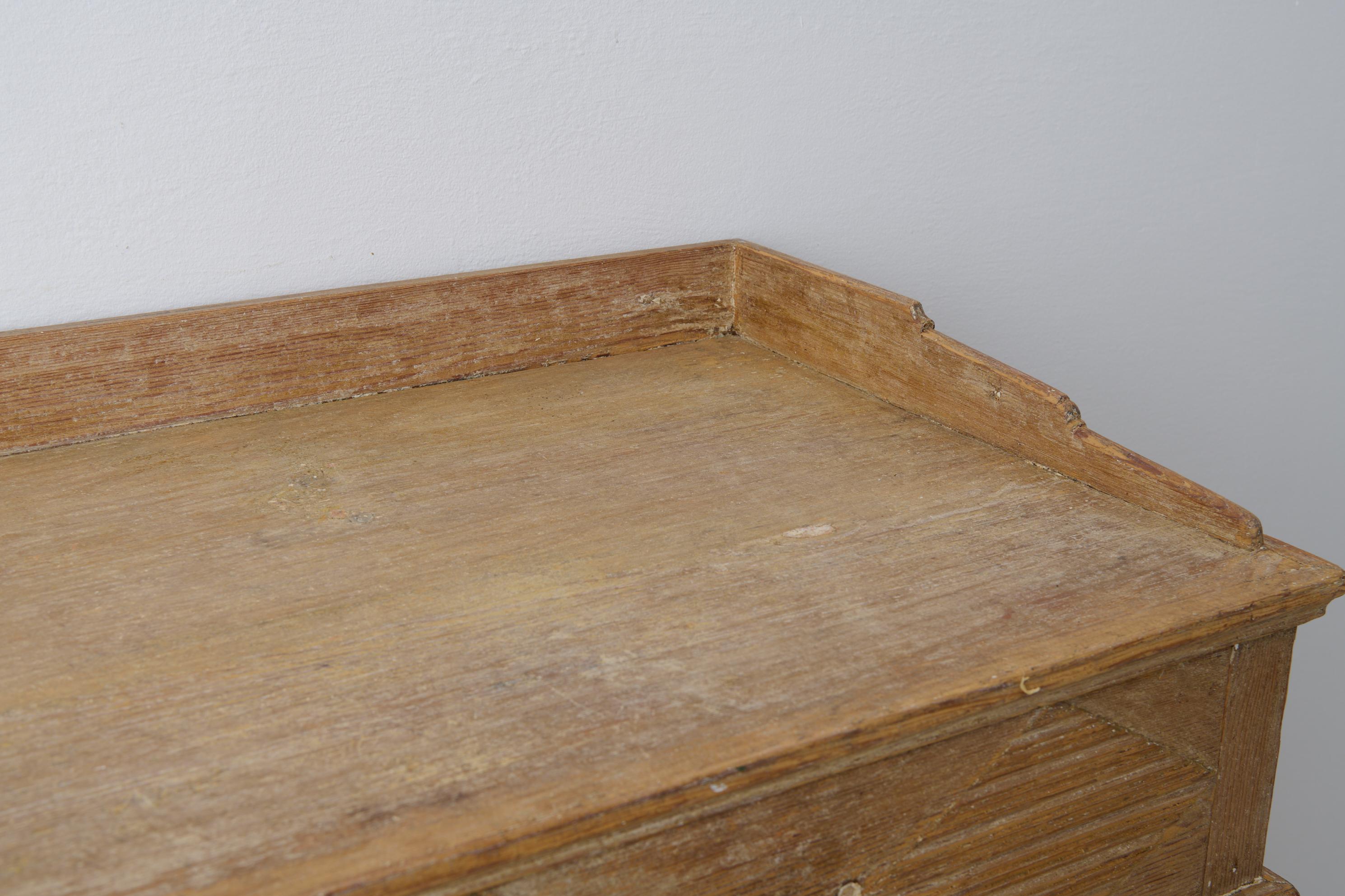 Early 19th Century Sideboard in Gustavian Style from Sweden with Rustic Patina For Sale 7