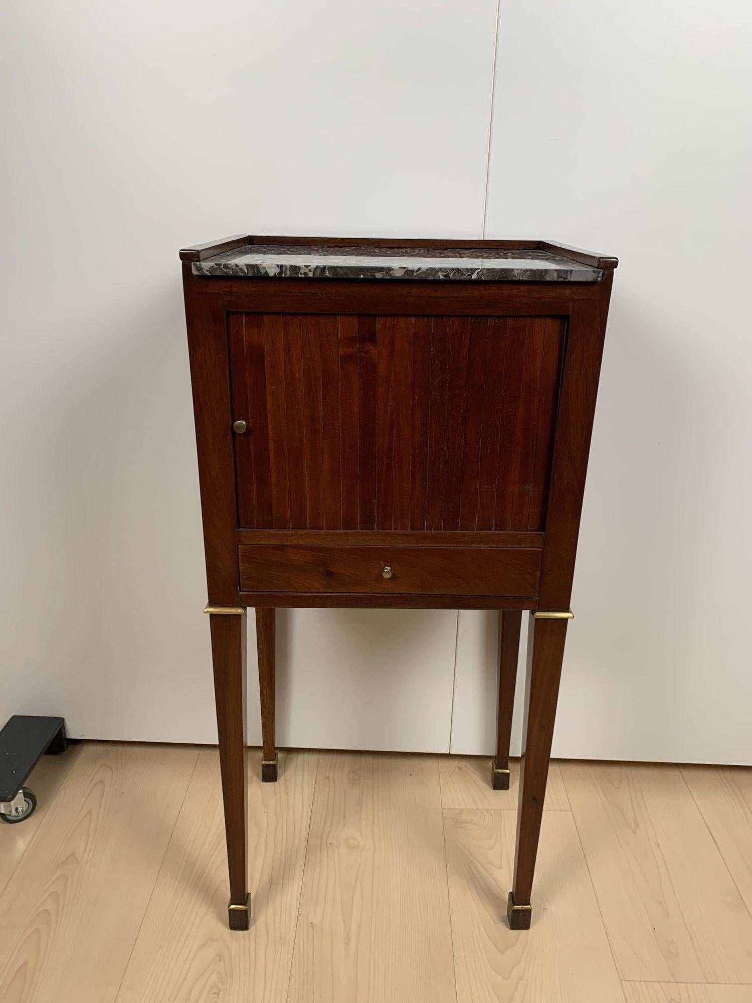 French Biedermeier Nightstand, Mahogany, Brass, Marble, France circa 1820 For Sale