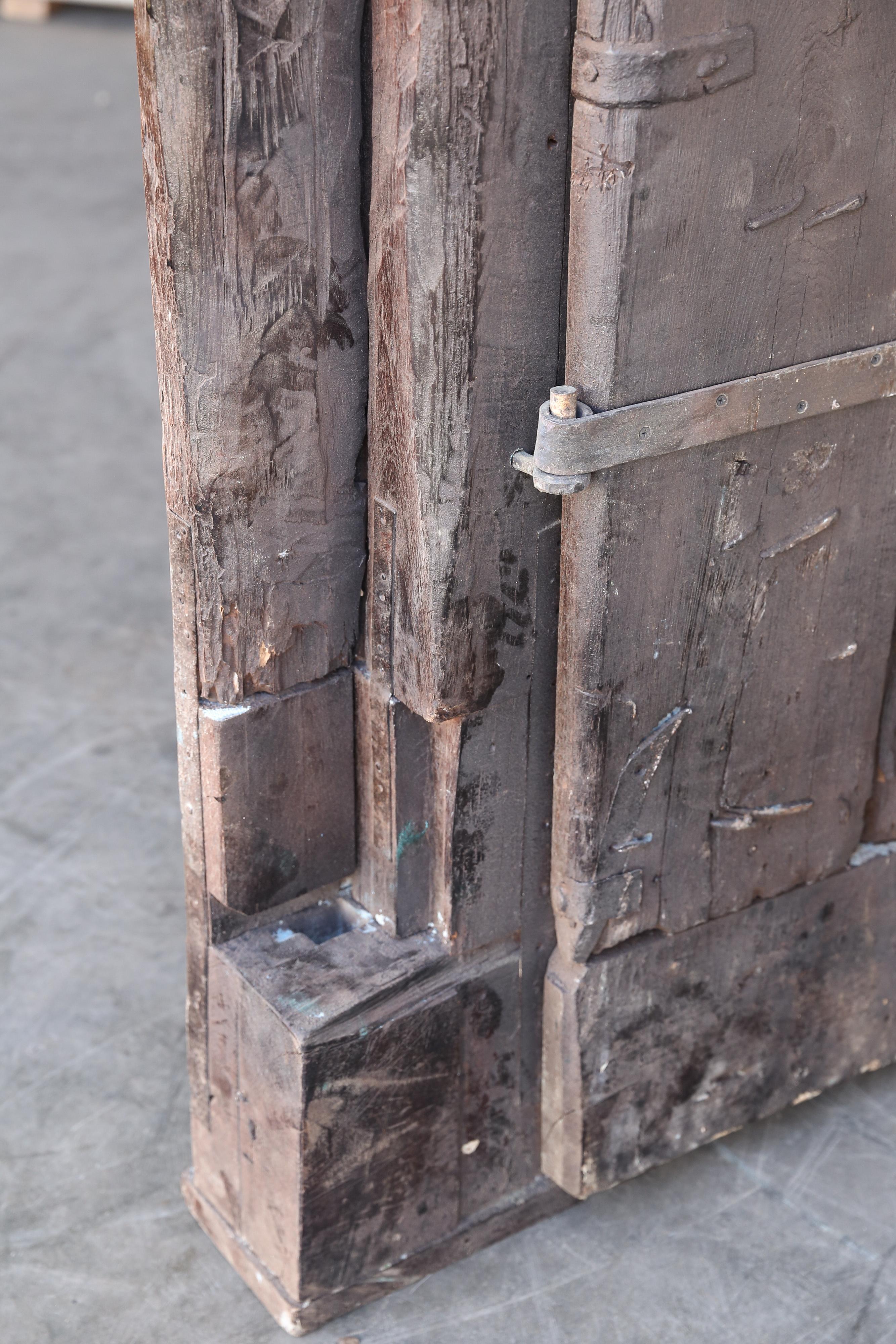 Early 19th Century Solid Teak Wood Highly Carved Entry Doors of a Village Temple For Sale 11