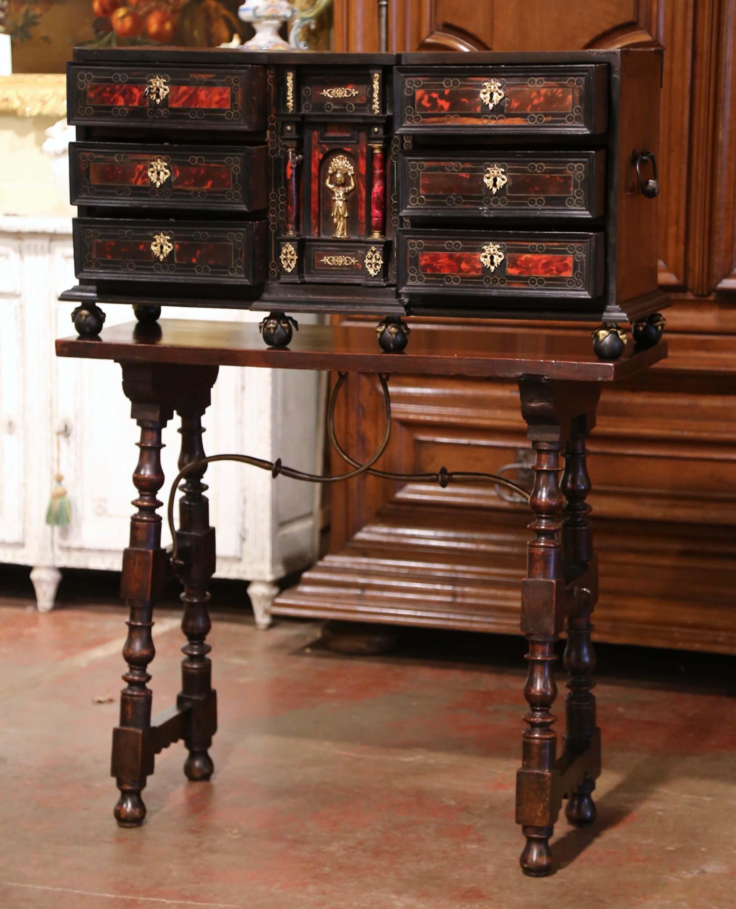 Early 19th Century Spanish Carved Walnut Bargueno Cabinet on Table Base For Sale 4