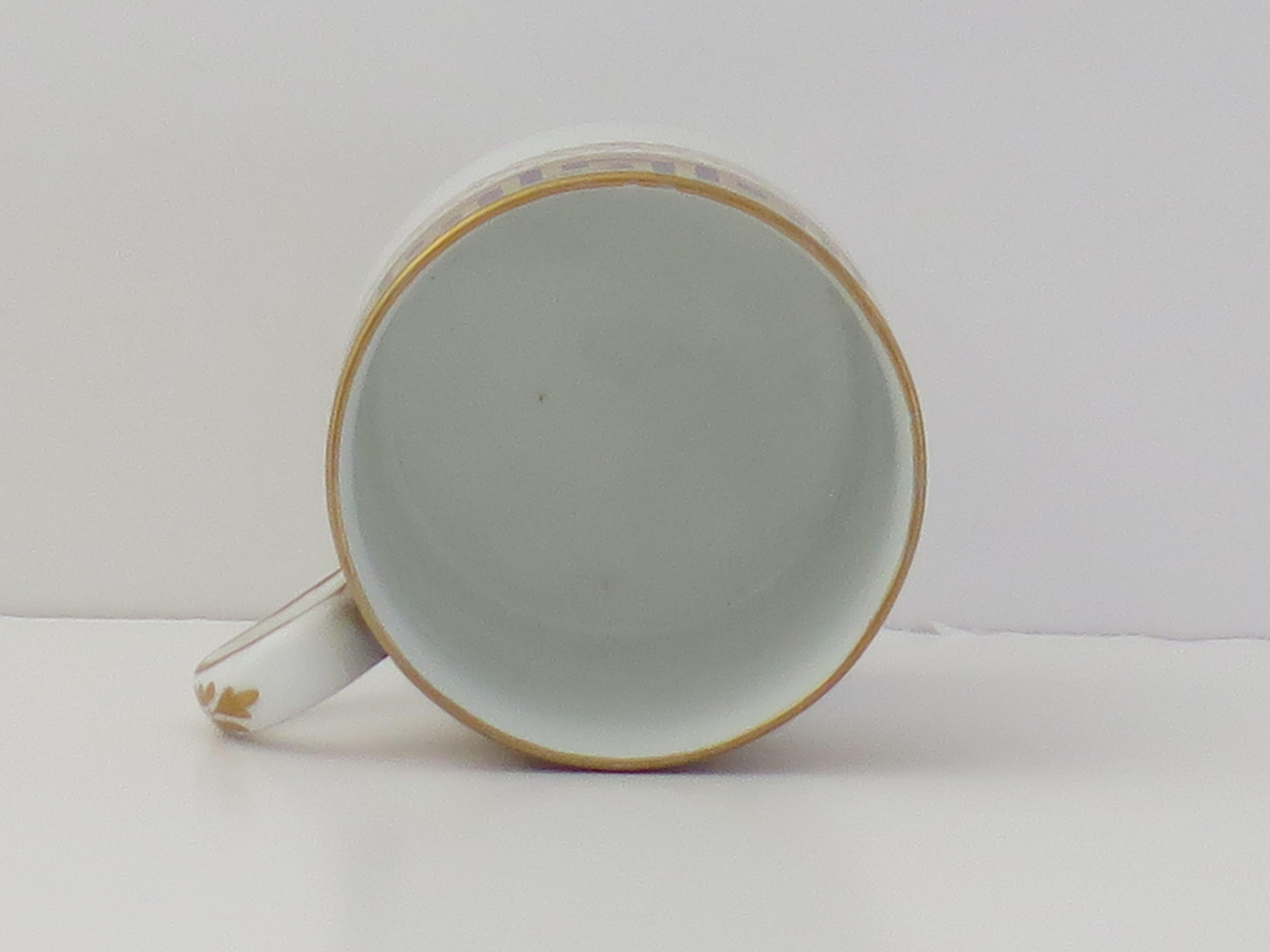 Canne à café Spode en porcelaine du début du 19e siècle à motif de clé grecque 742, vers 1810 en vente 2