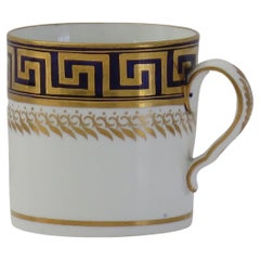 Early 19th Century Spode Porcelain Coffee Can Greek Key Pattern 742, circa 1810
