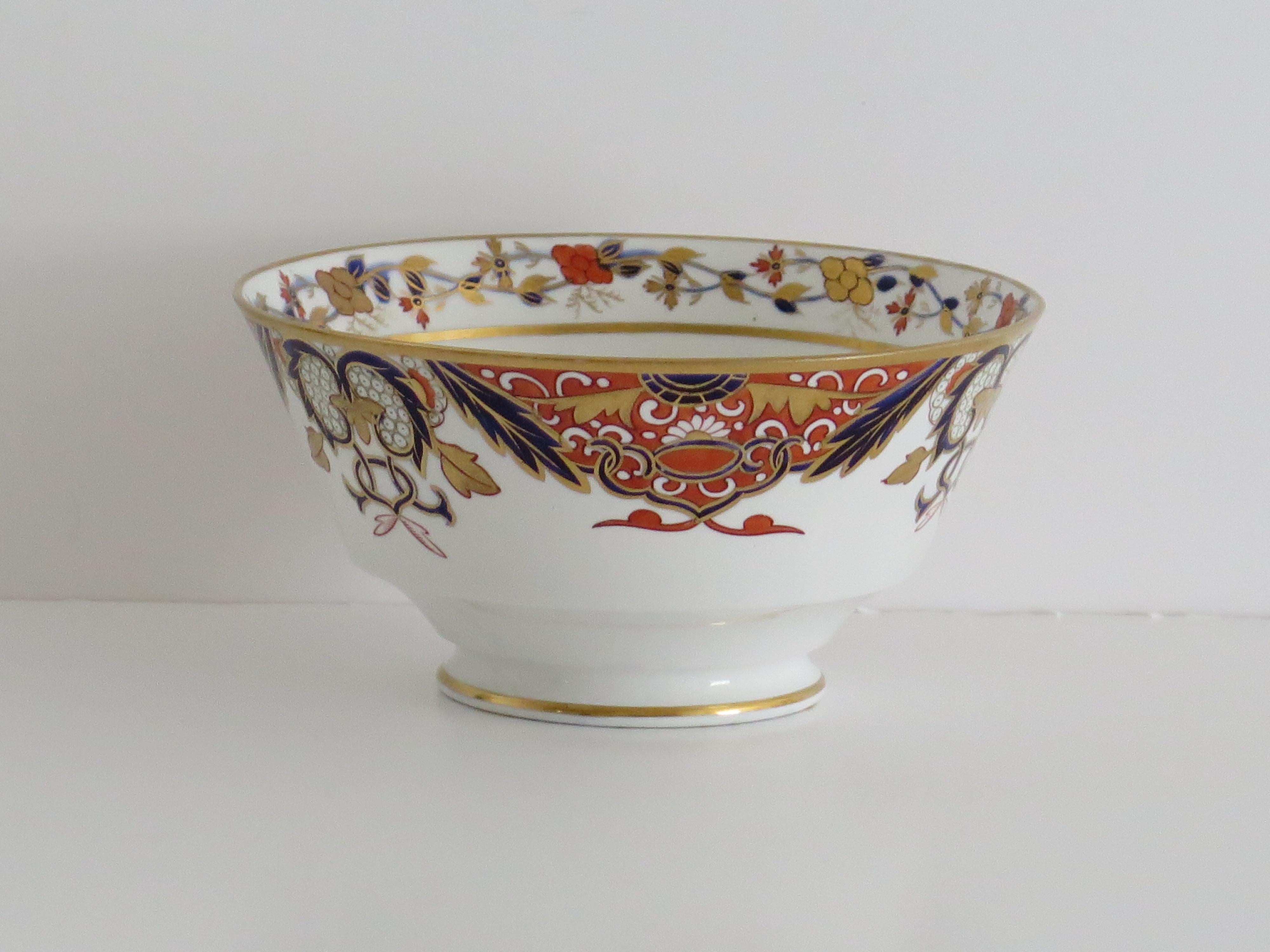English Early 19th Century Spode Porcelain Slop Bowl in Japan Ptn 1946, circa 1810 For Sale