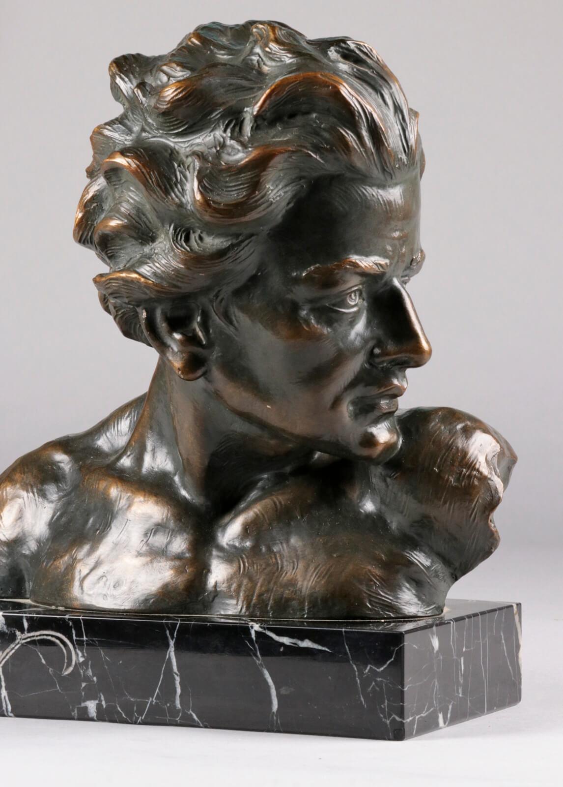 Hand-Crafted Early 20th Century Statue of a Young Man 'en Profil' by Johannes Dommisse