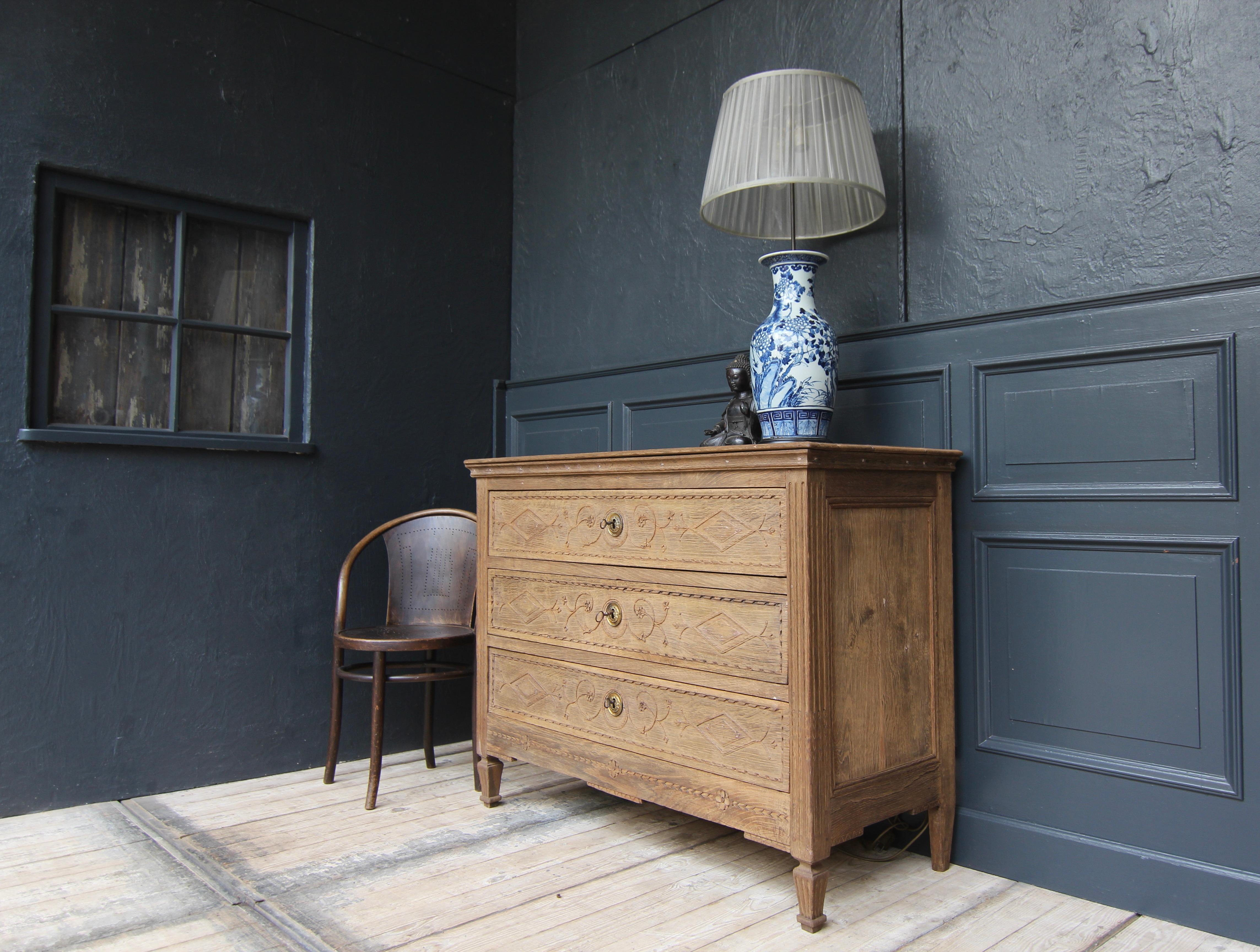 European Early 19th Century Stripped Oak Louis XVI Chest of Drawers