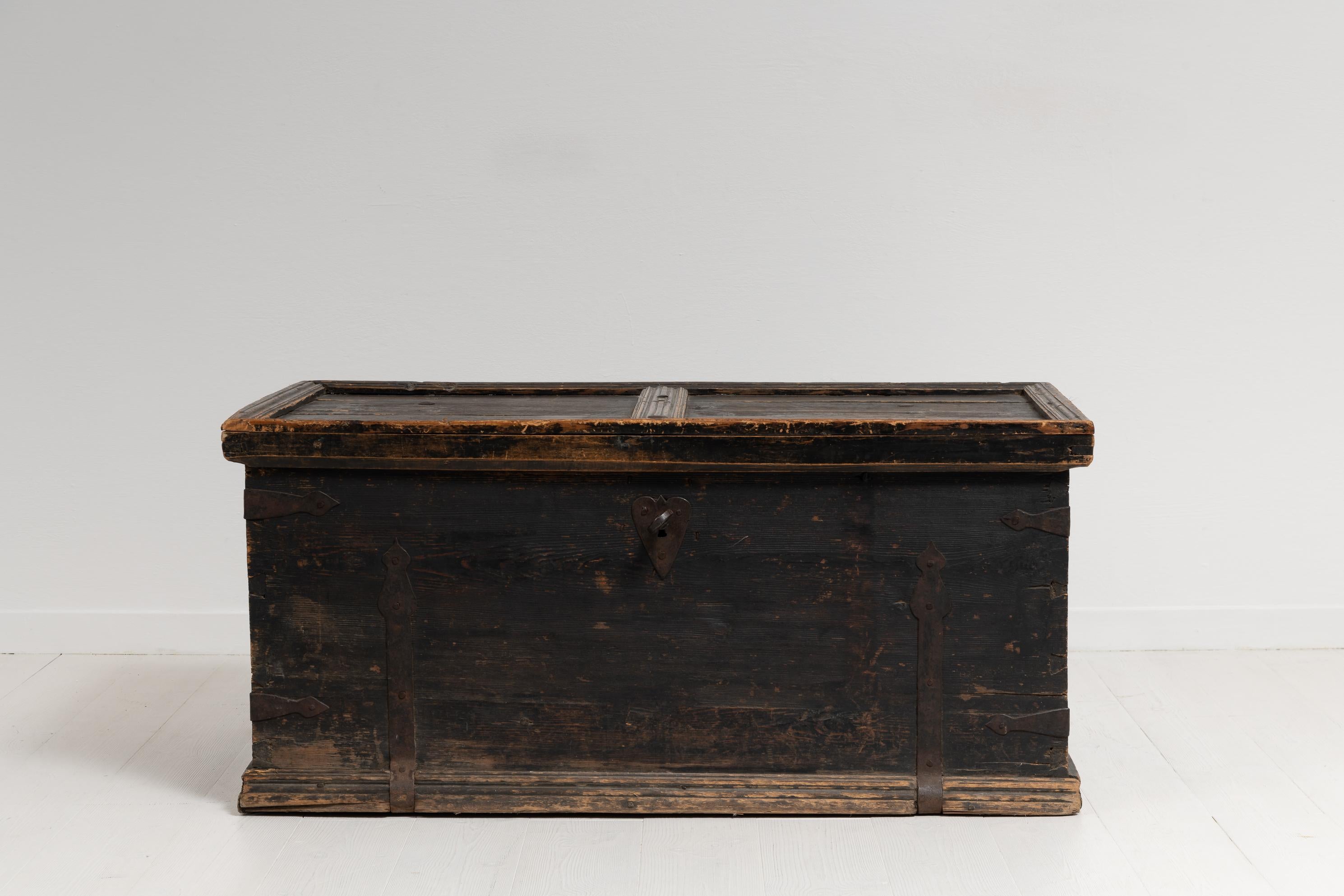 Soldier’s chest from Järvsö in Hälsingland, Sweden. Made around 1820 to 1840 the solider would keep their private effects in chests such as this. Original black paint and working original lock and key. Great authentic patina. It is unusual see