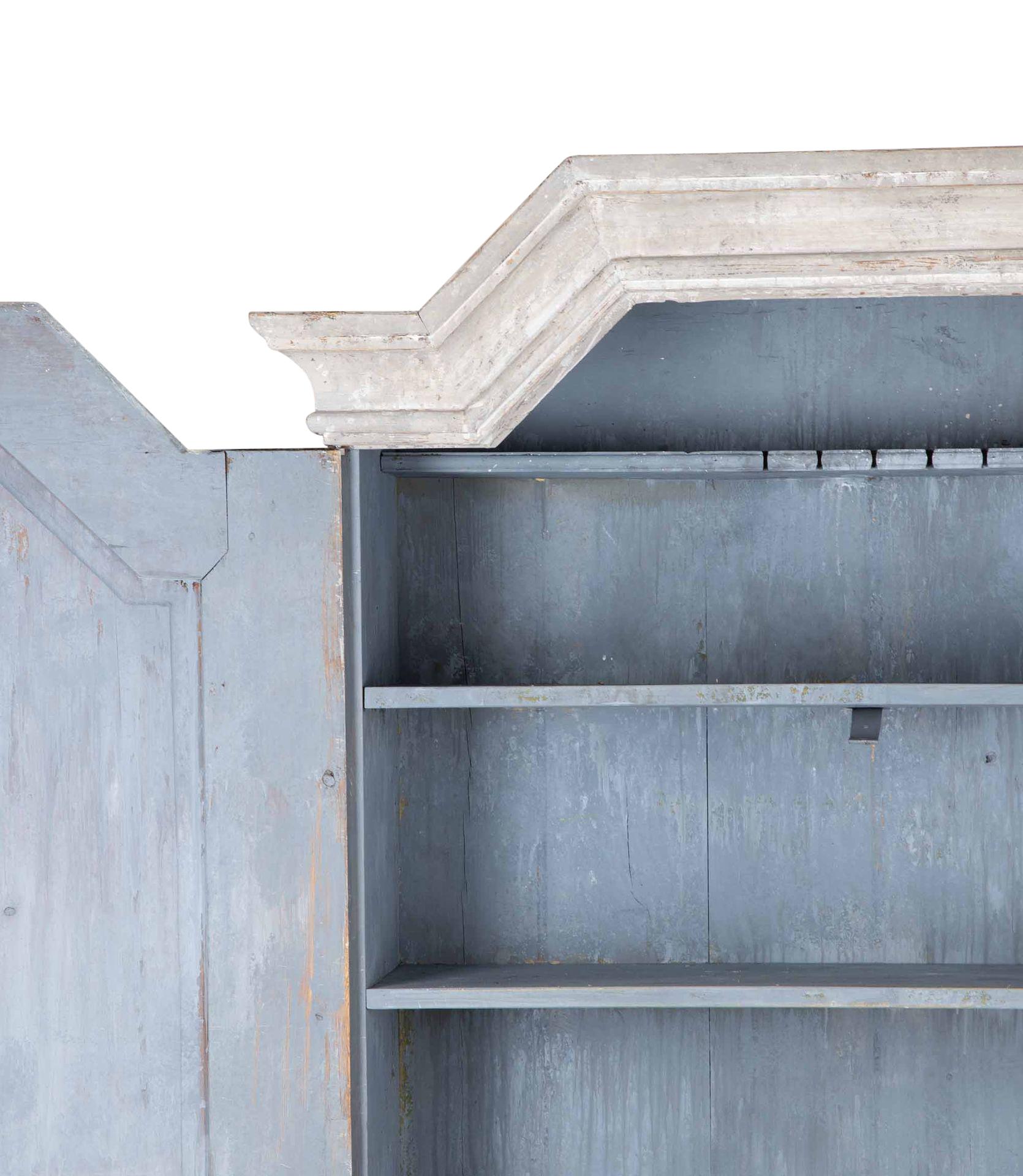 Early 19th Century Swedish Cabinet For Sale 2