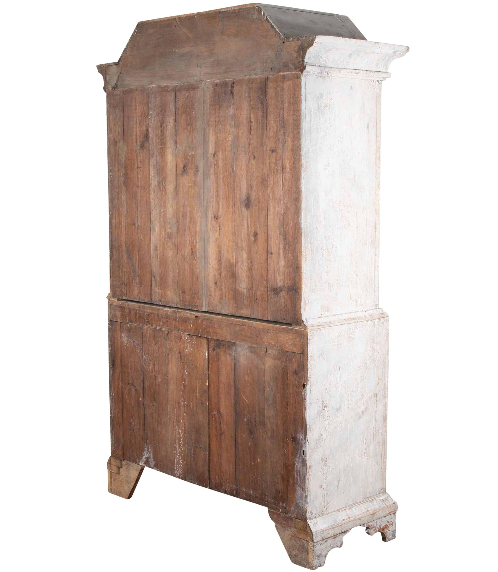 Early 19th Century Swedish Cabinet For Sale 5
