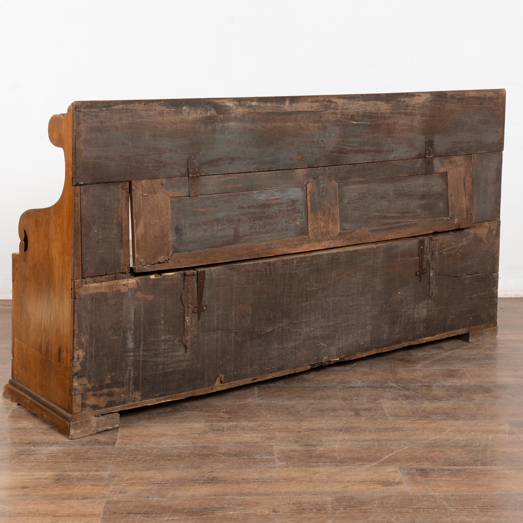 Panca svedese di Oak intagliata dei primi del XIX secolo in vendita 12