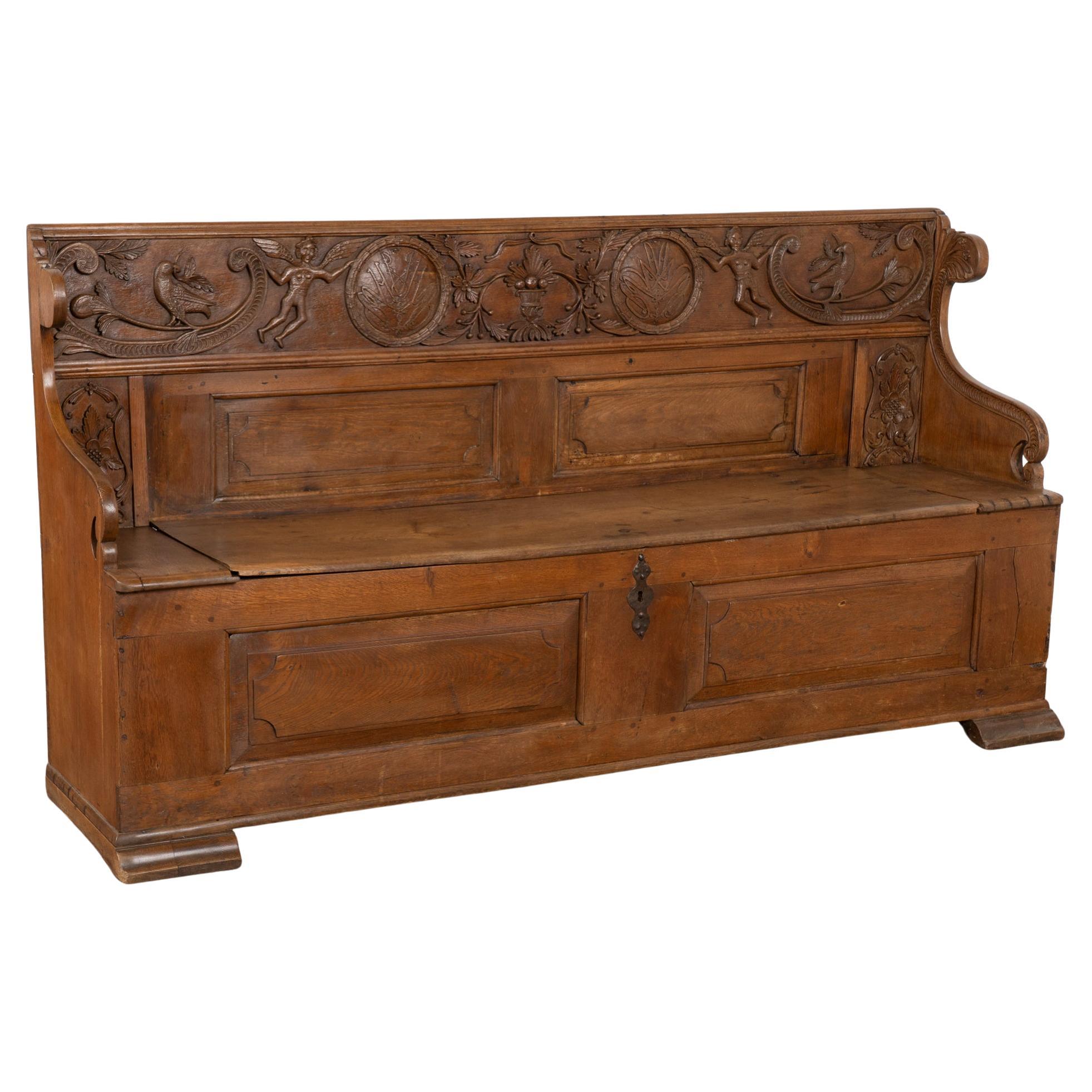Panca svedese di Oak intagliata dei primi del XIX secolo