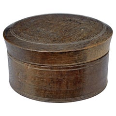 Early 19th century Swedish carved oak lidded box