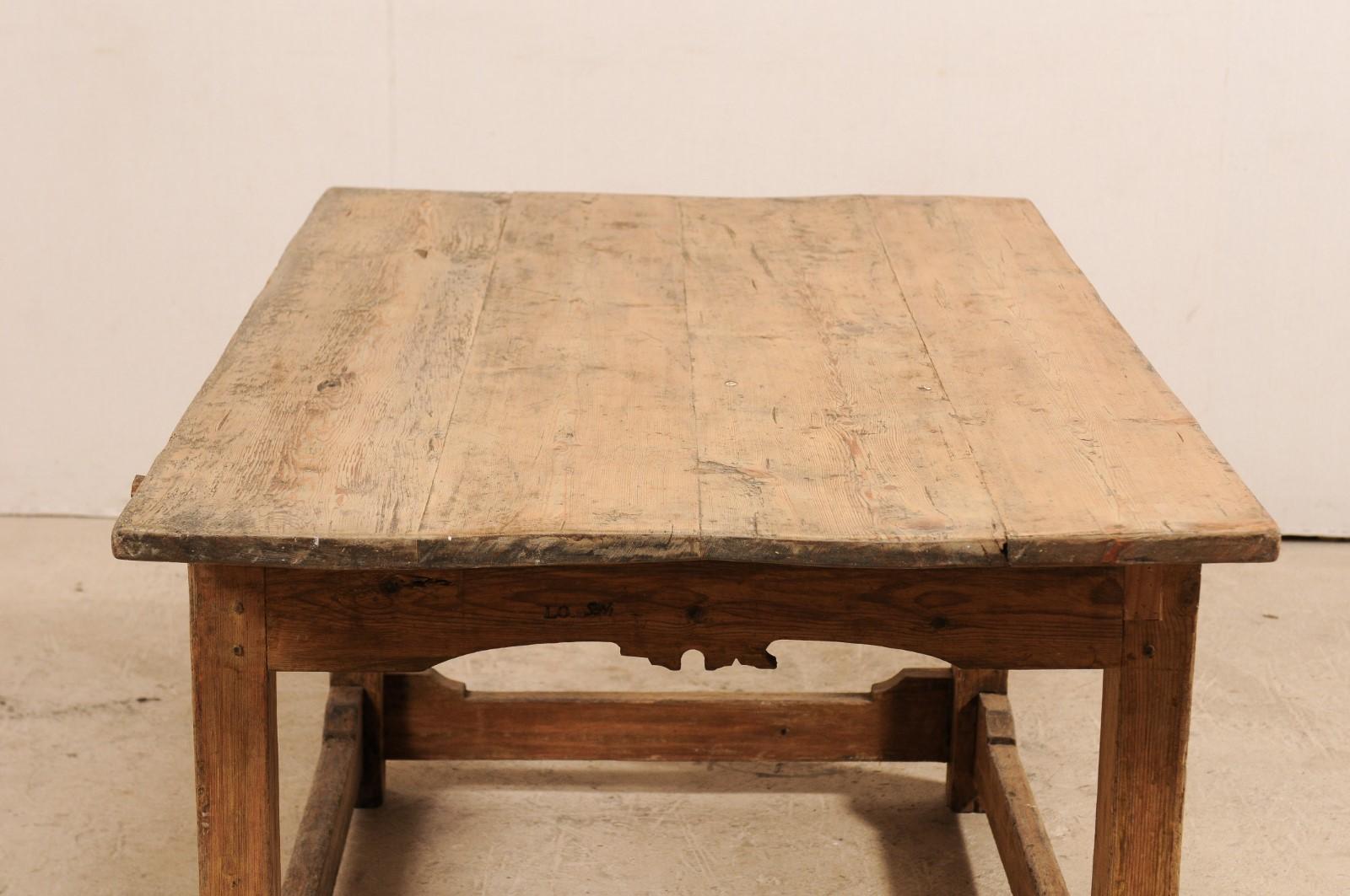 Early 19th Century Swedish Carved Wood Desk Table with Drawer For Sale 6