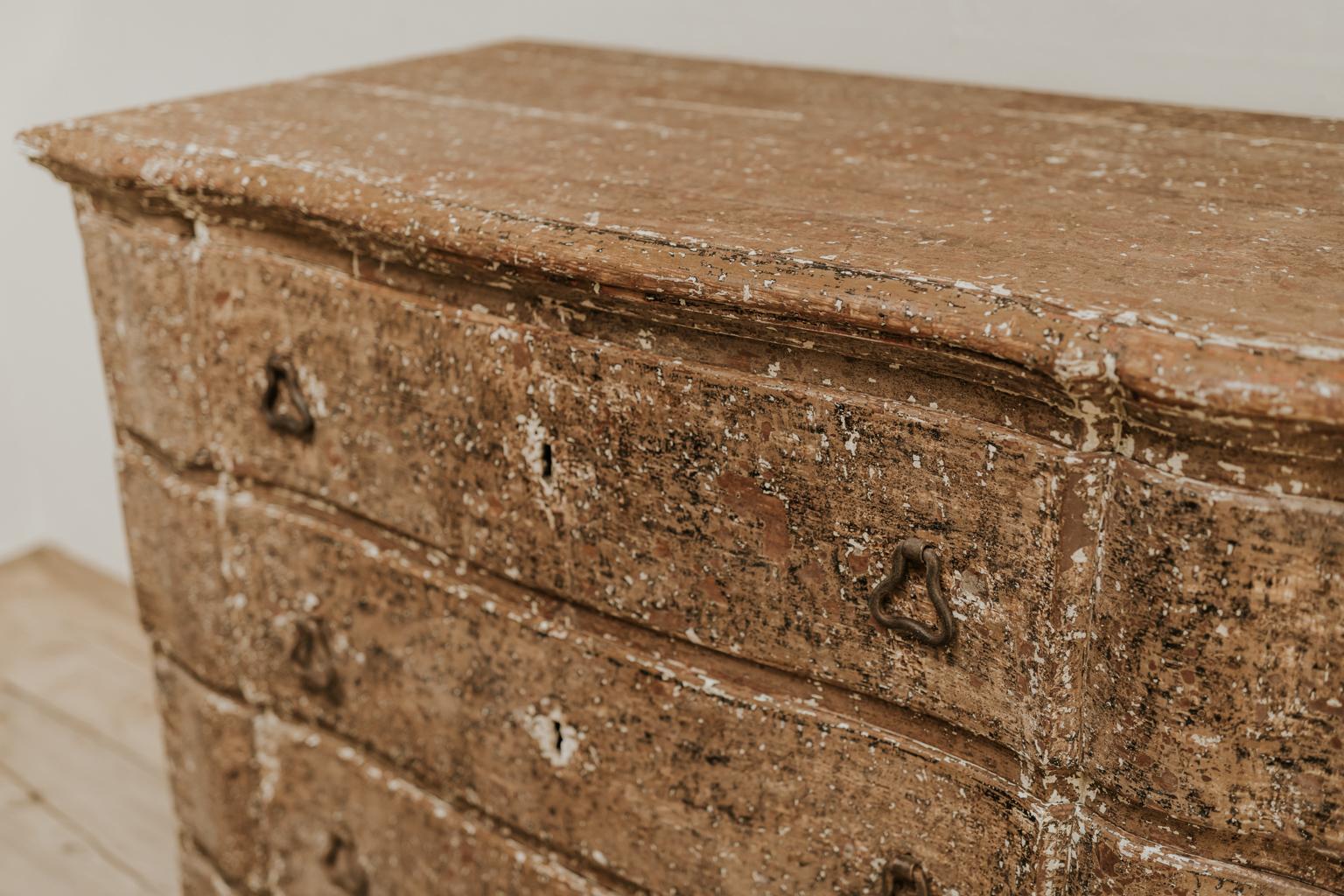 Early 19th Century Swedish Chest of Drawers 6