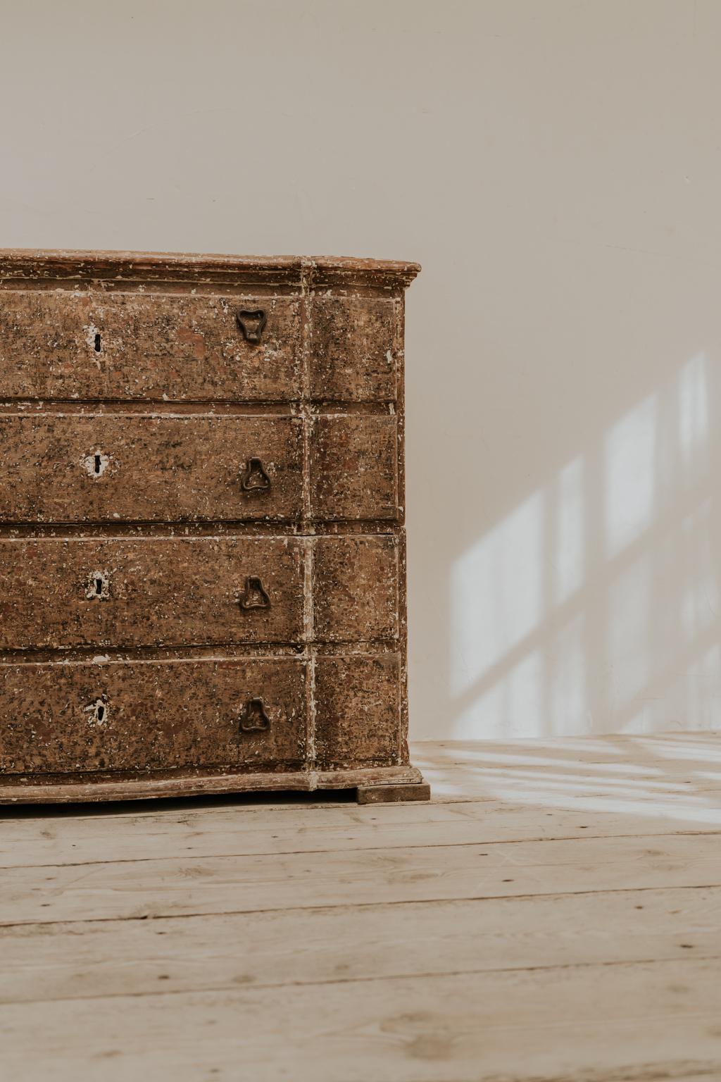 Pine Early 19th Century Swedish Chest of Drawers