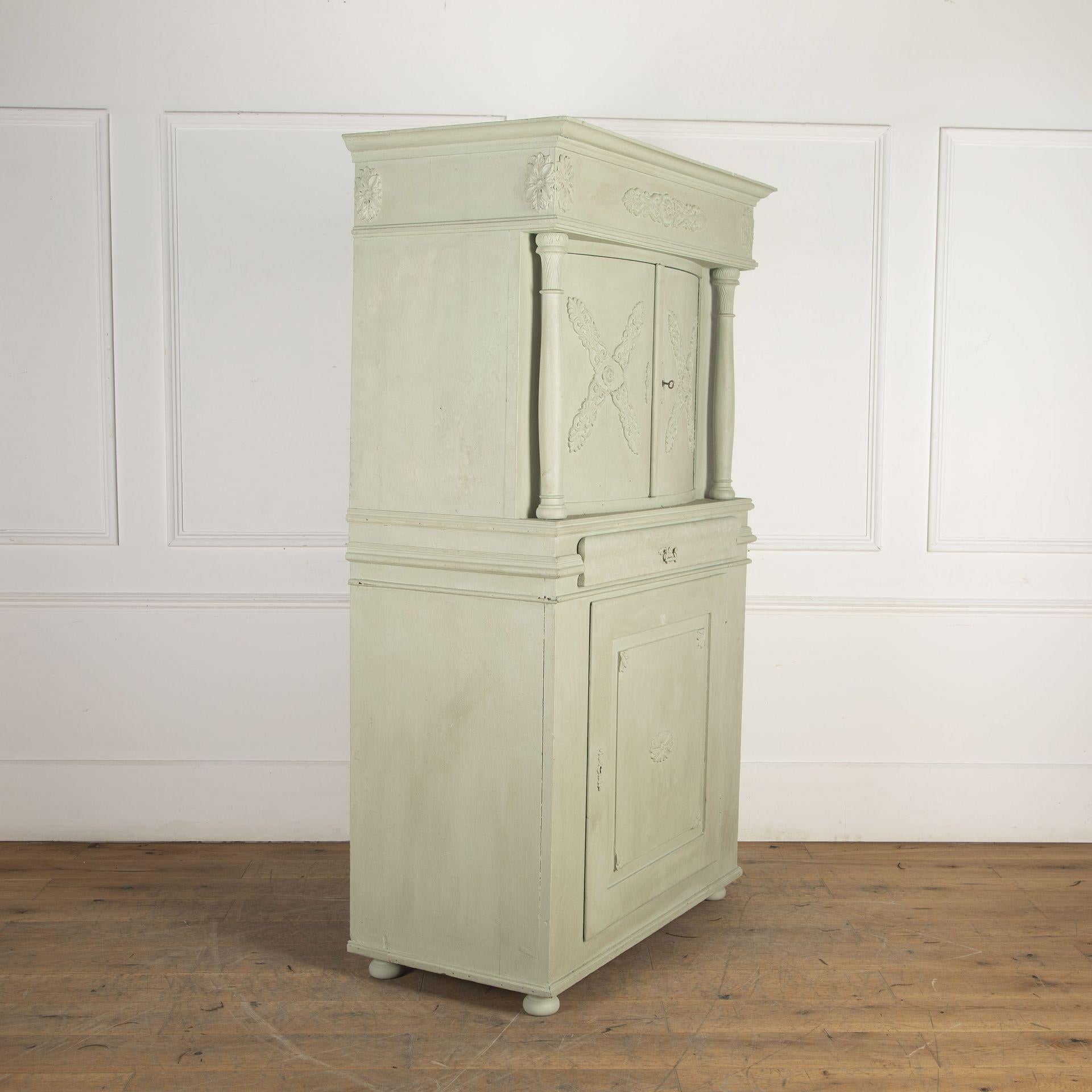 Early 19th Century Swedish cupboard composed of three pieces. 
Circa 1830.