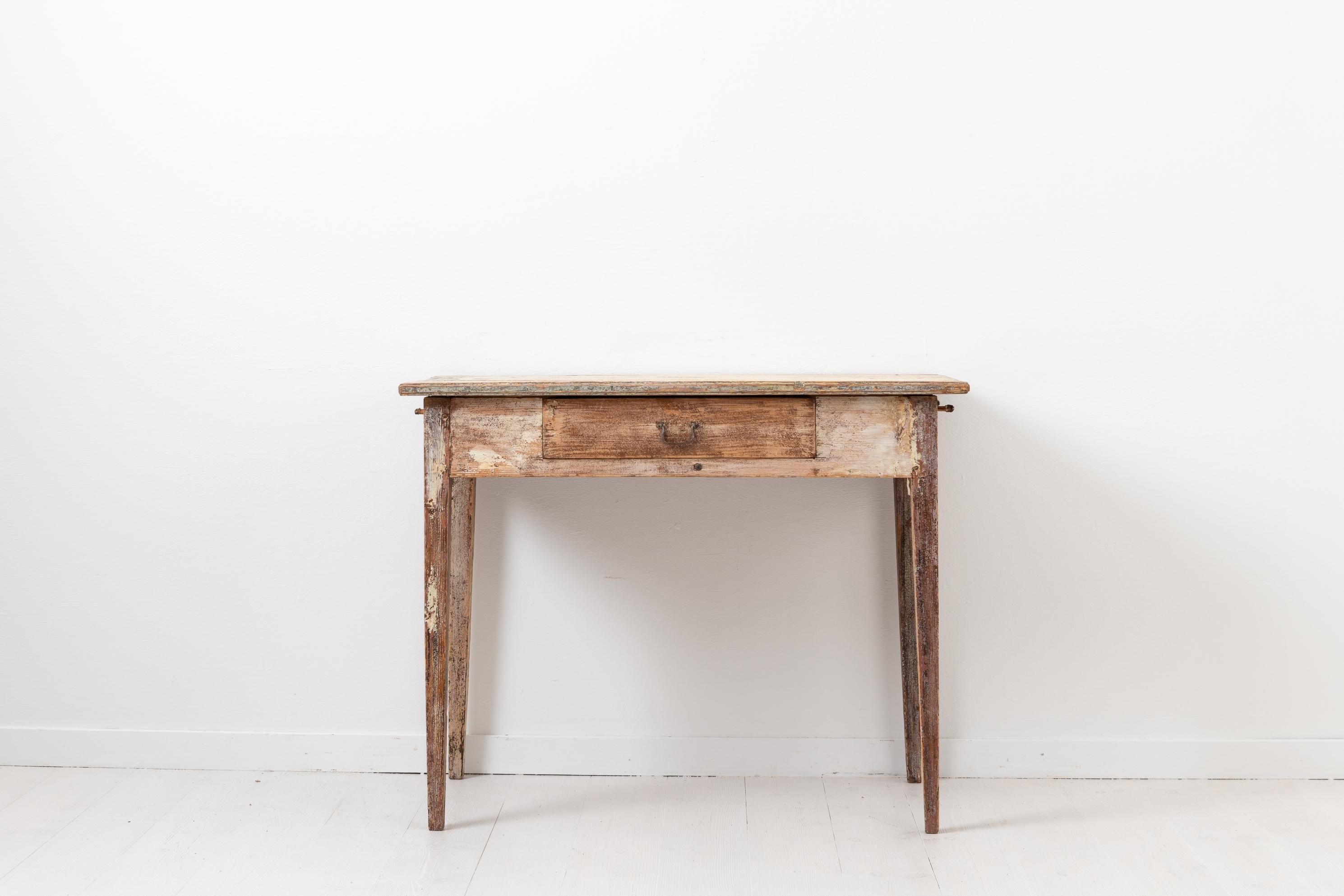 Hand-Crafted Early 19th Century Swedish Desk in Gustavian Style