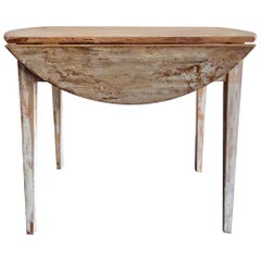 Early 19th century Swedish Drop-leaf Table