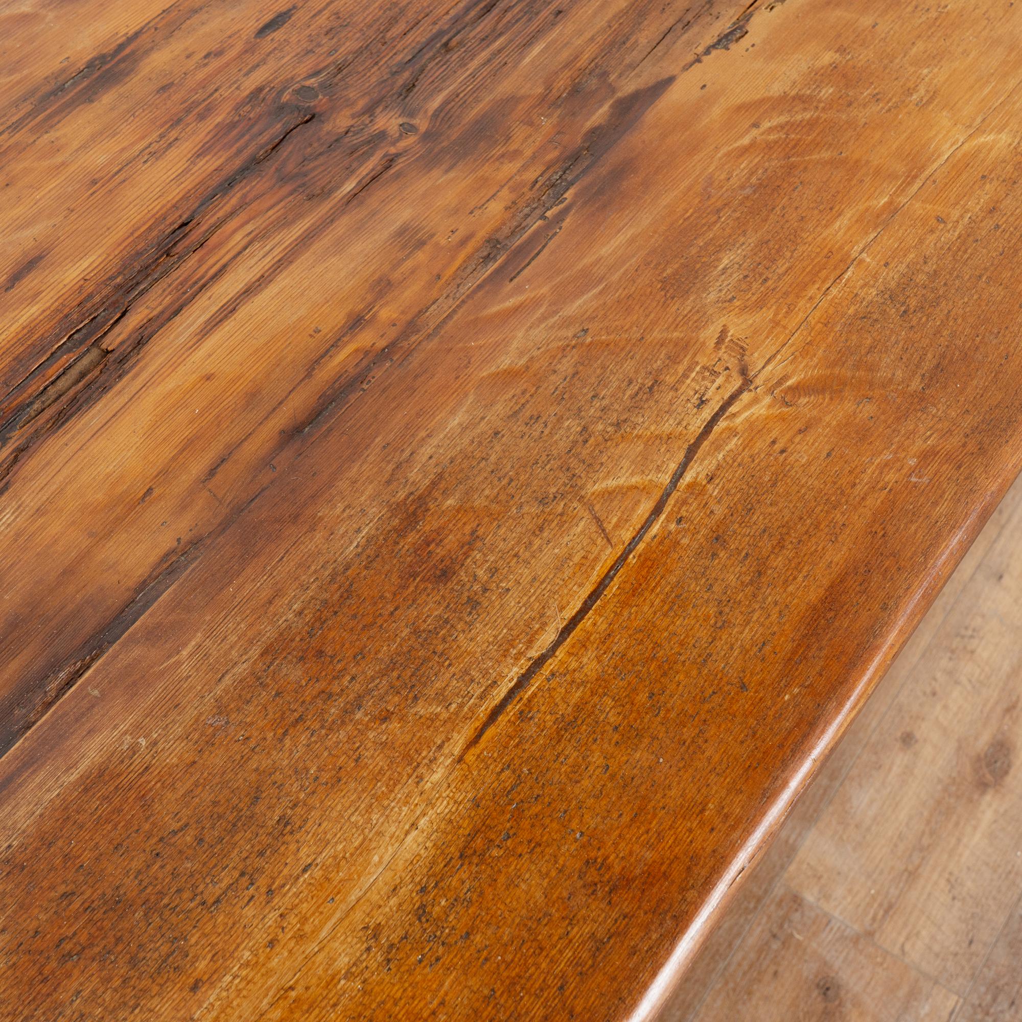 Tavolo da fattoria svedese dell'inizio del XIX secolo in vendita 4