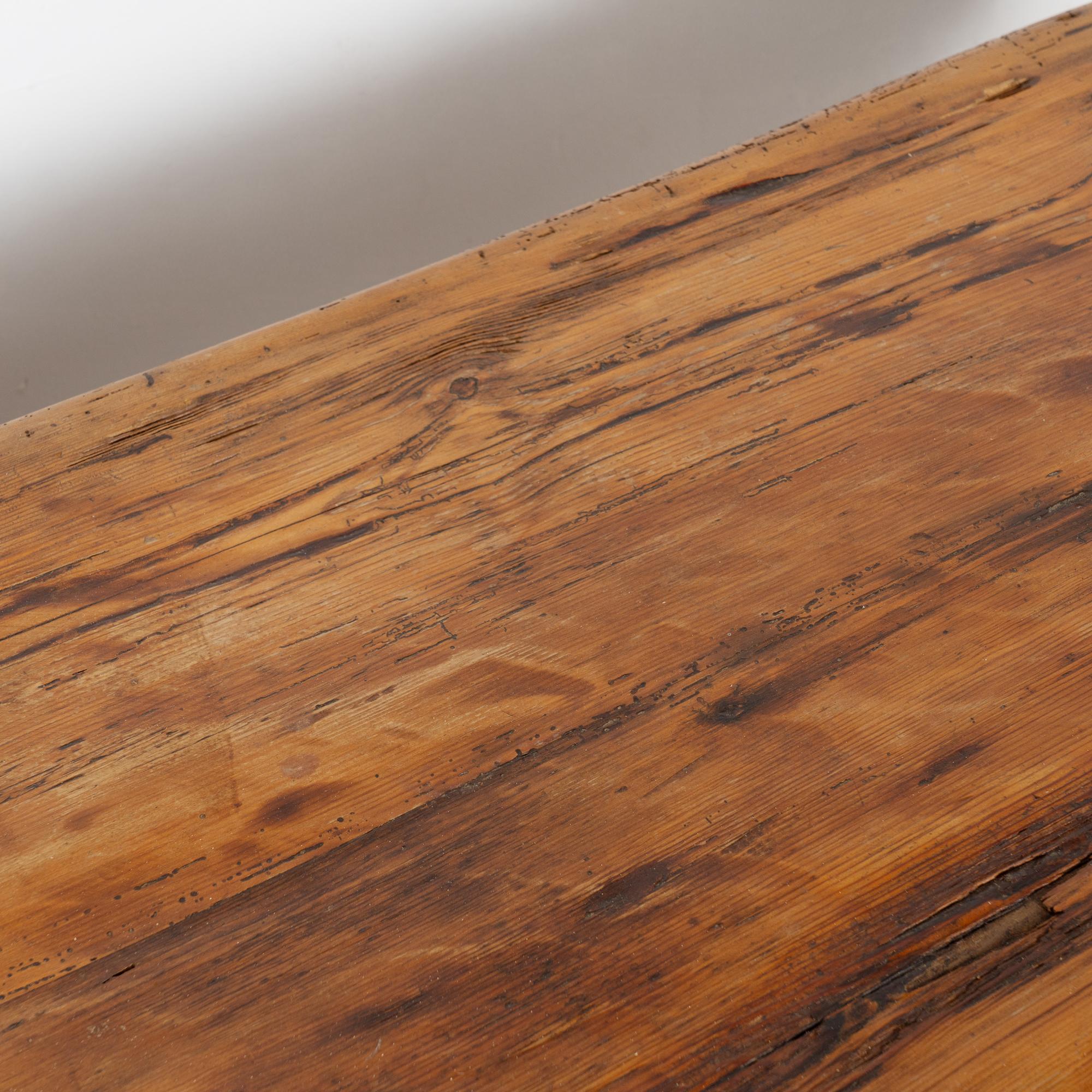 Tavolo da fattoria svedese dell'inizio del XIX secolo in vendita 6