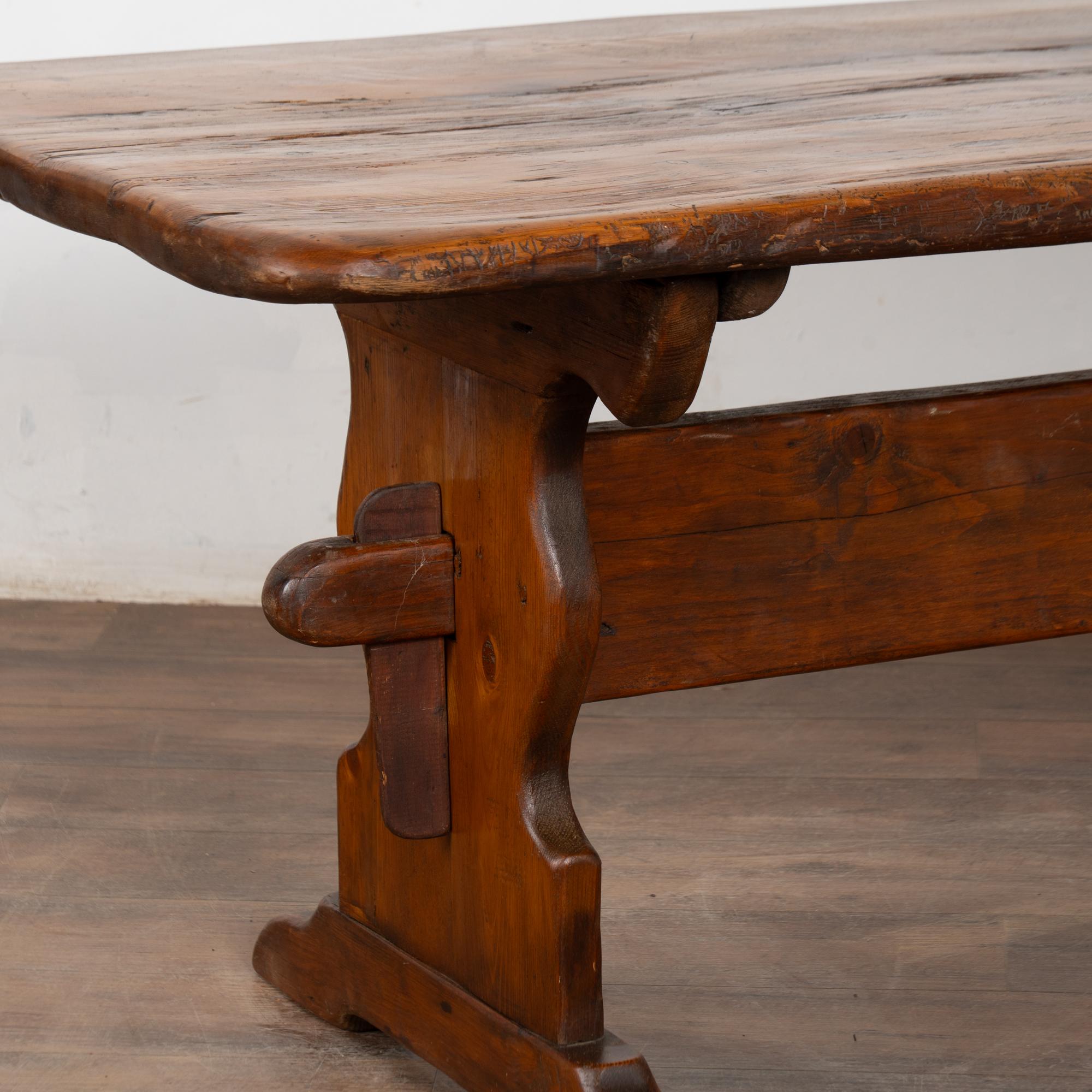 Tavolo da fattoria svedese dell'inizio del XIX secolo in vendita 8