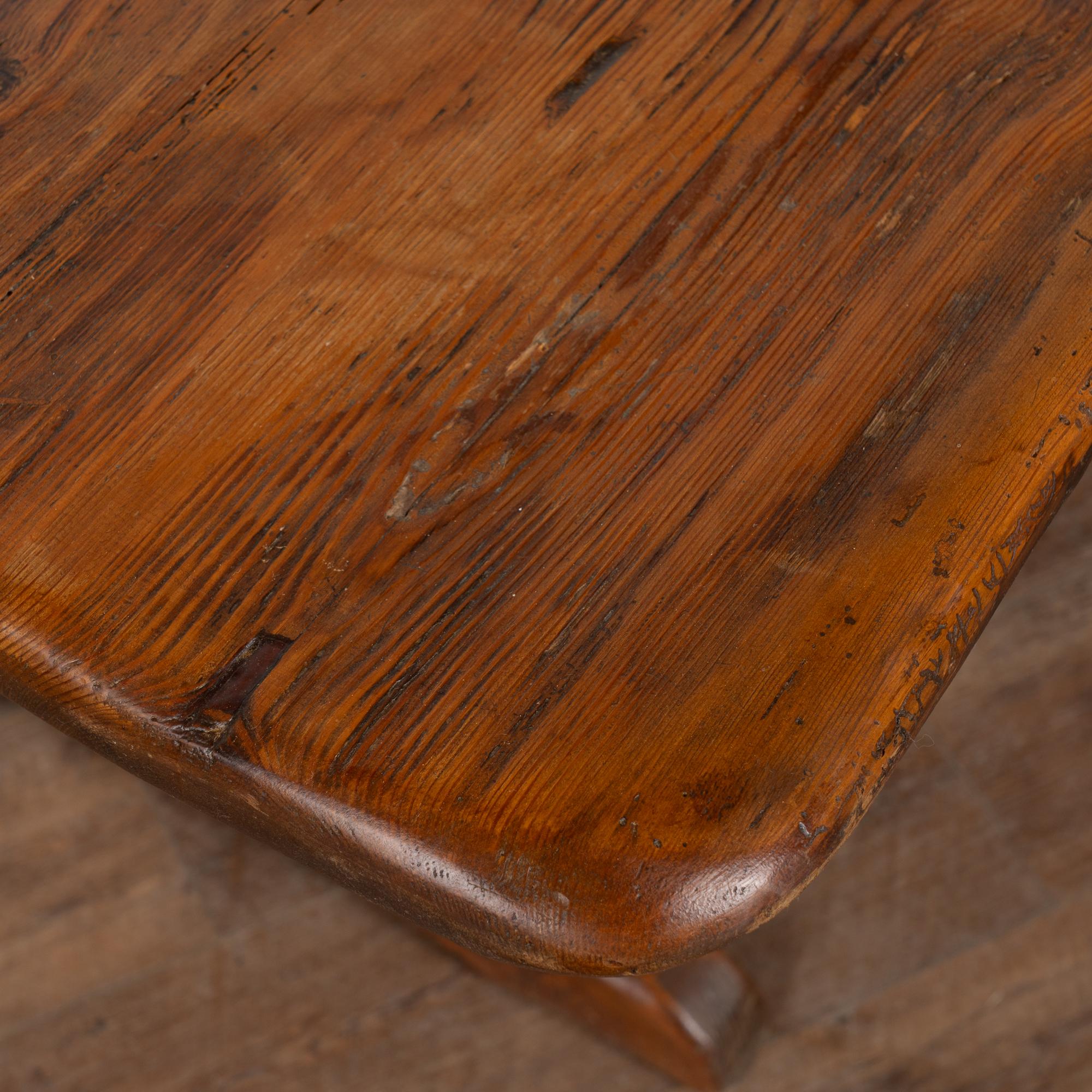 Tavolo da fattoria svedese dell'inizio del XIX secolo in vendita 2