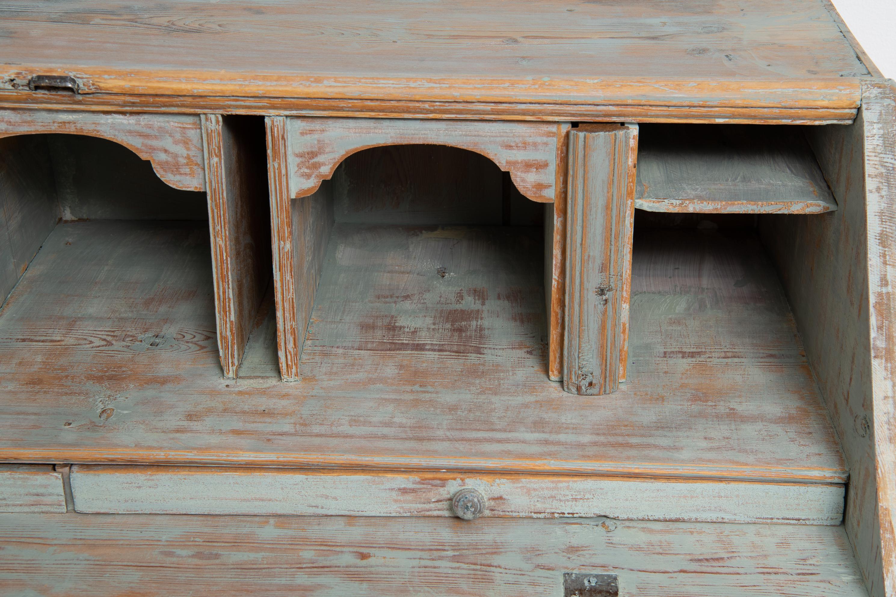 Early 19th Century Swedish Folk Art Country Secretary Desk For Sale 7