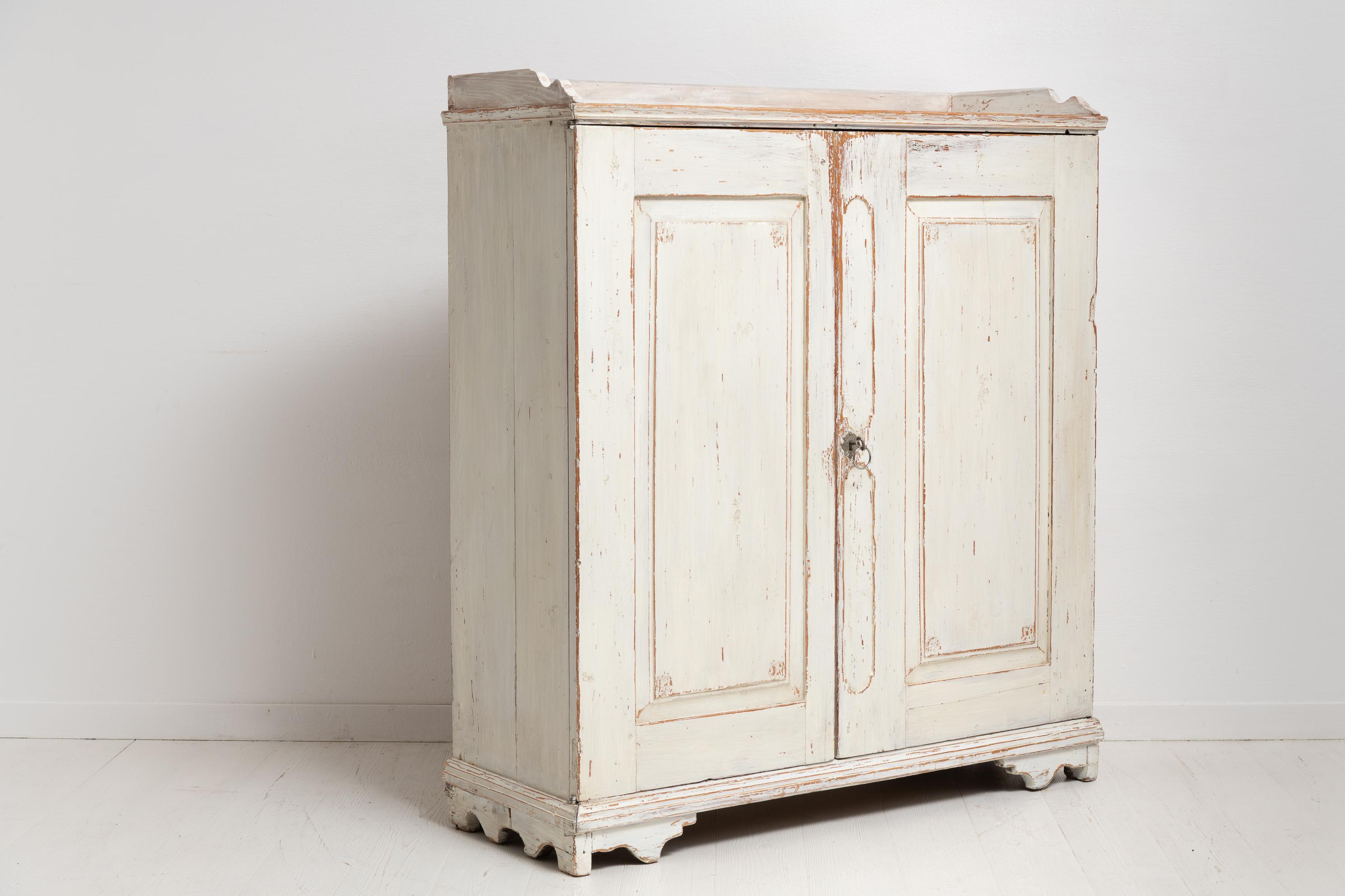 Hand-Crafted Early 19th Century Swedish Gustavian Country Sideboard