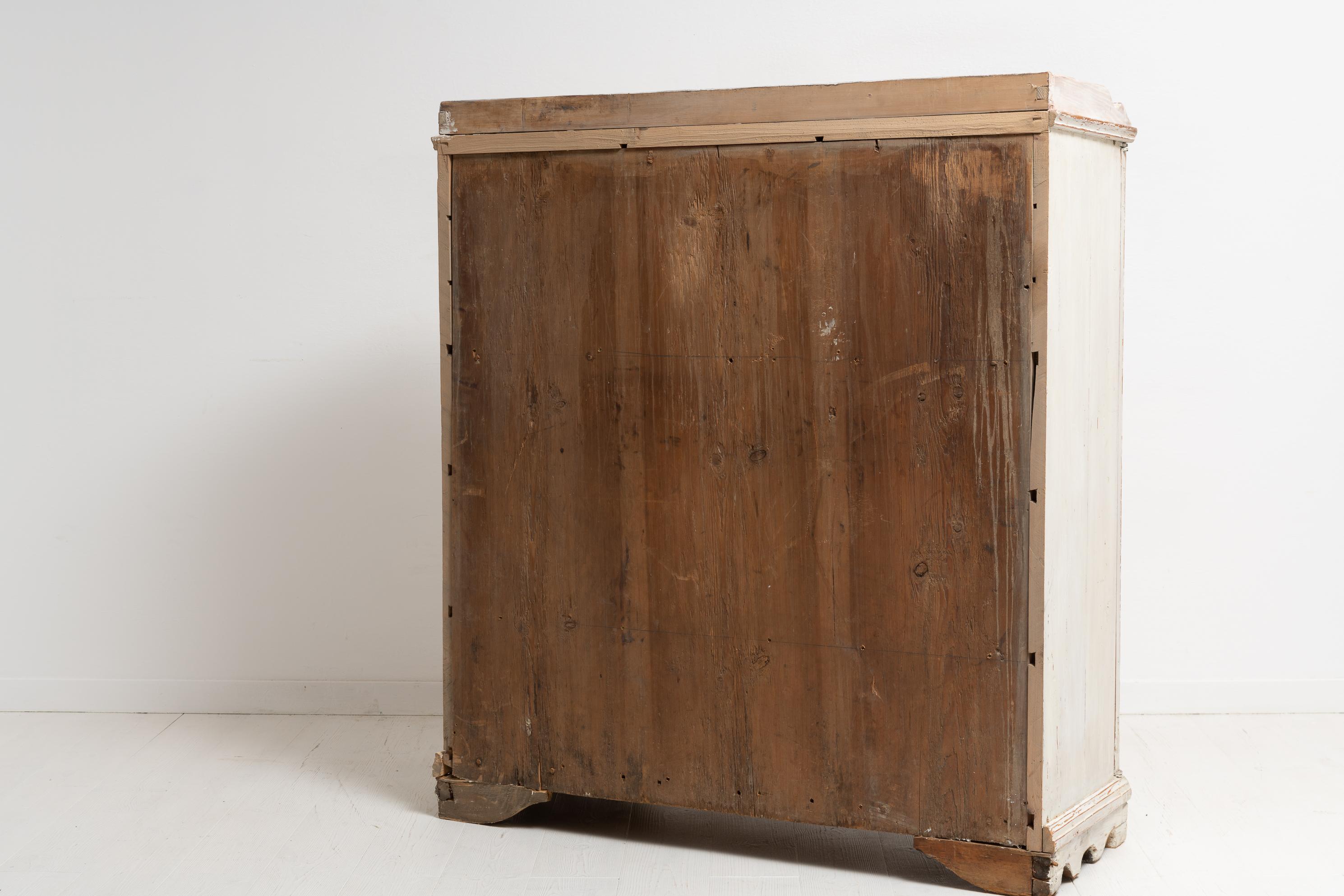 Early 19th Century Swedish Gustavian Country Sideboard 1