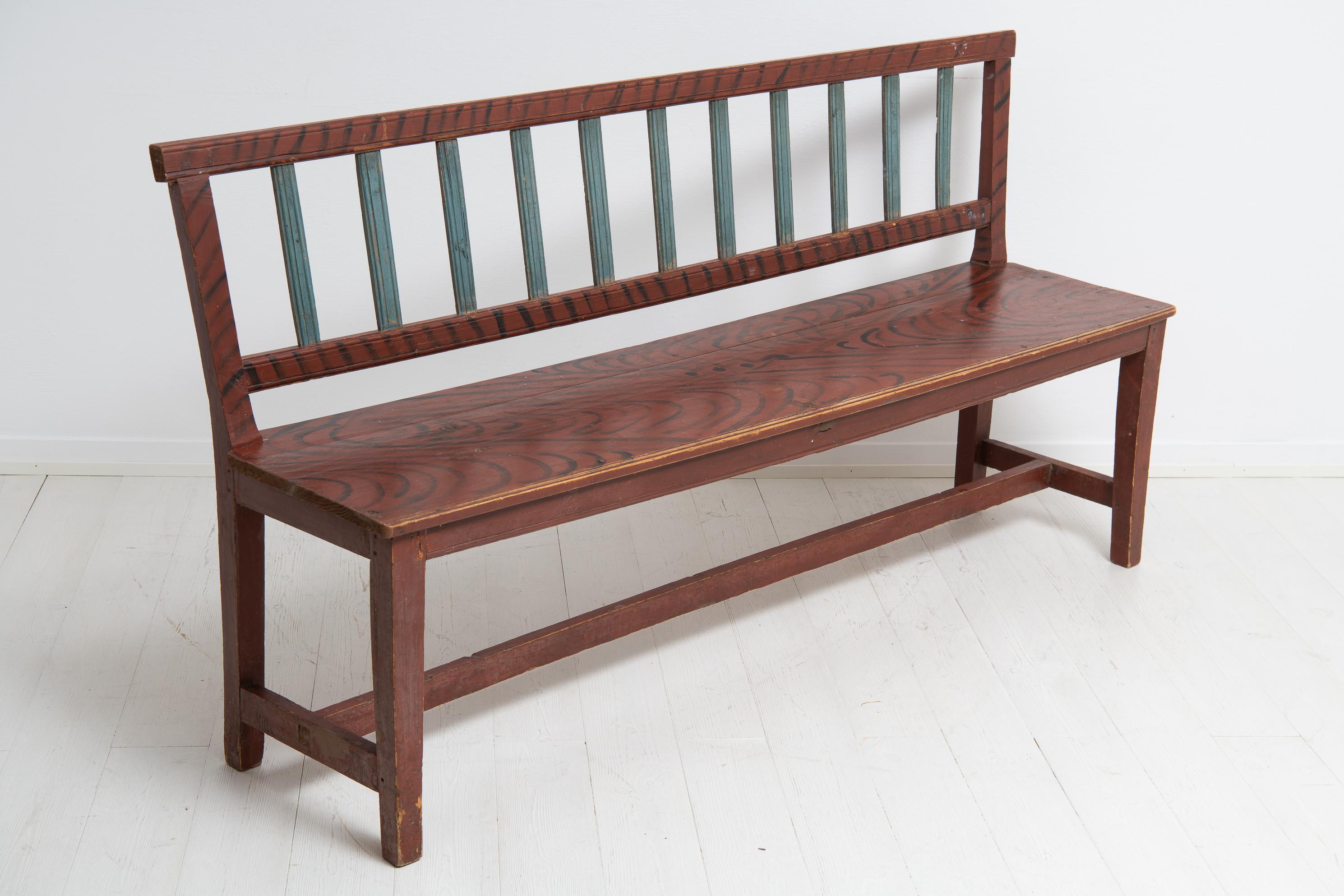 Schwedisches Gustavianisches Volkskunst-Sofa oder -Bank aus dem frühen 19. Jahrhundert im Angebot 1