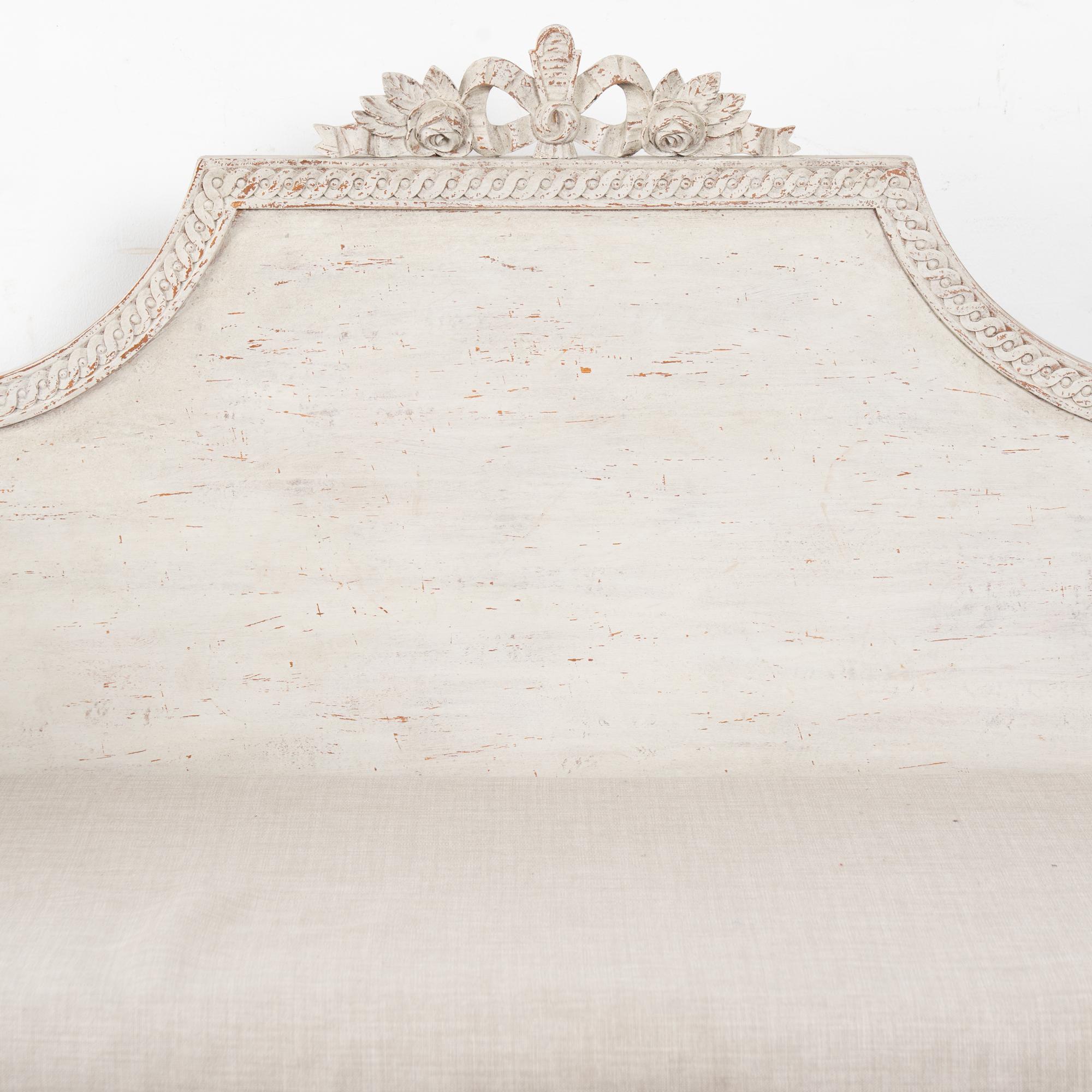 Early 19th Century Swedish Gustavian Gray Settee Bench For Sale 1
