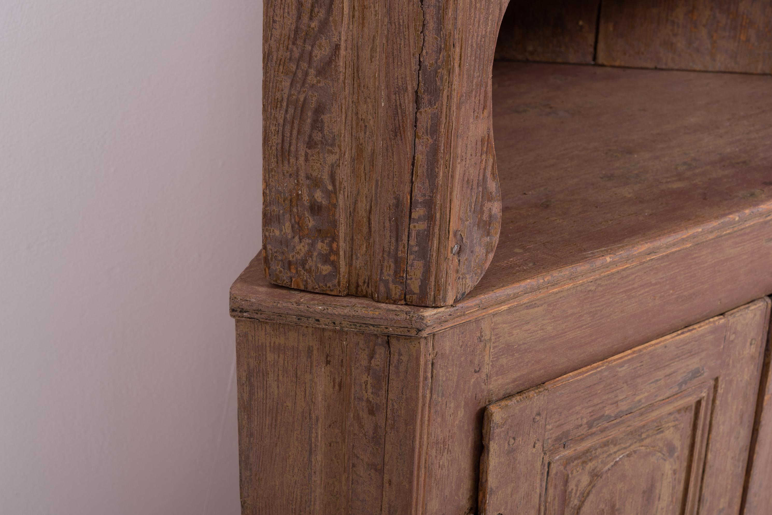 Early 19th Century Swedish Gustavian Neoclassic Corner Cabinet 8