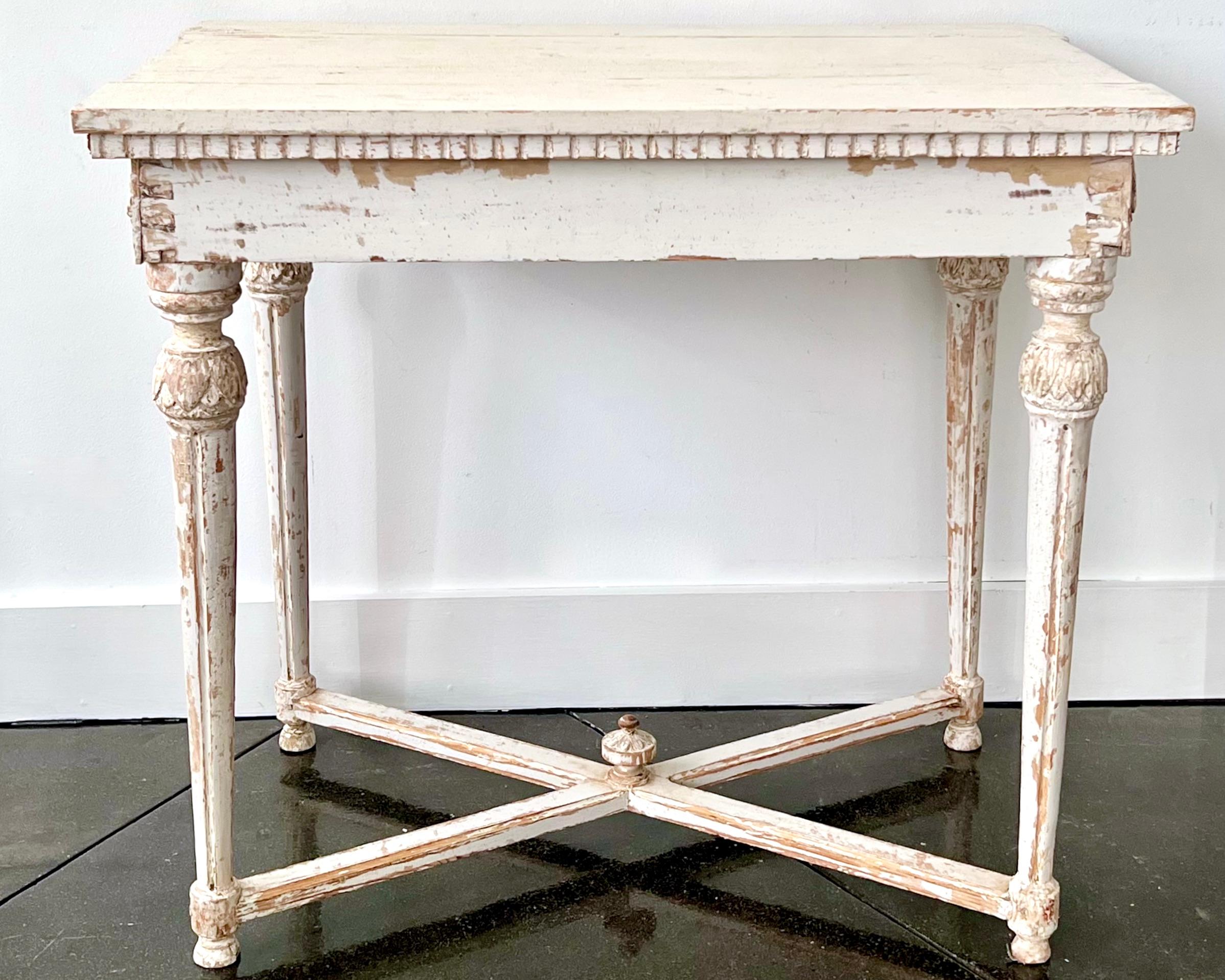 Early 19th Century Swedish Gustavian Neoclassical Painted Console Table 8