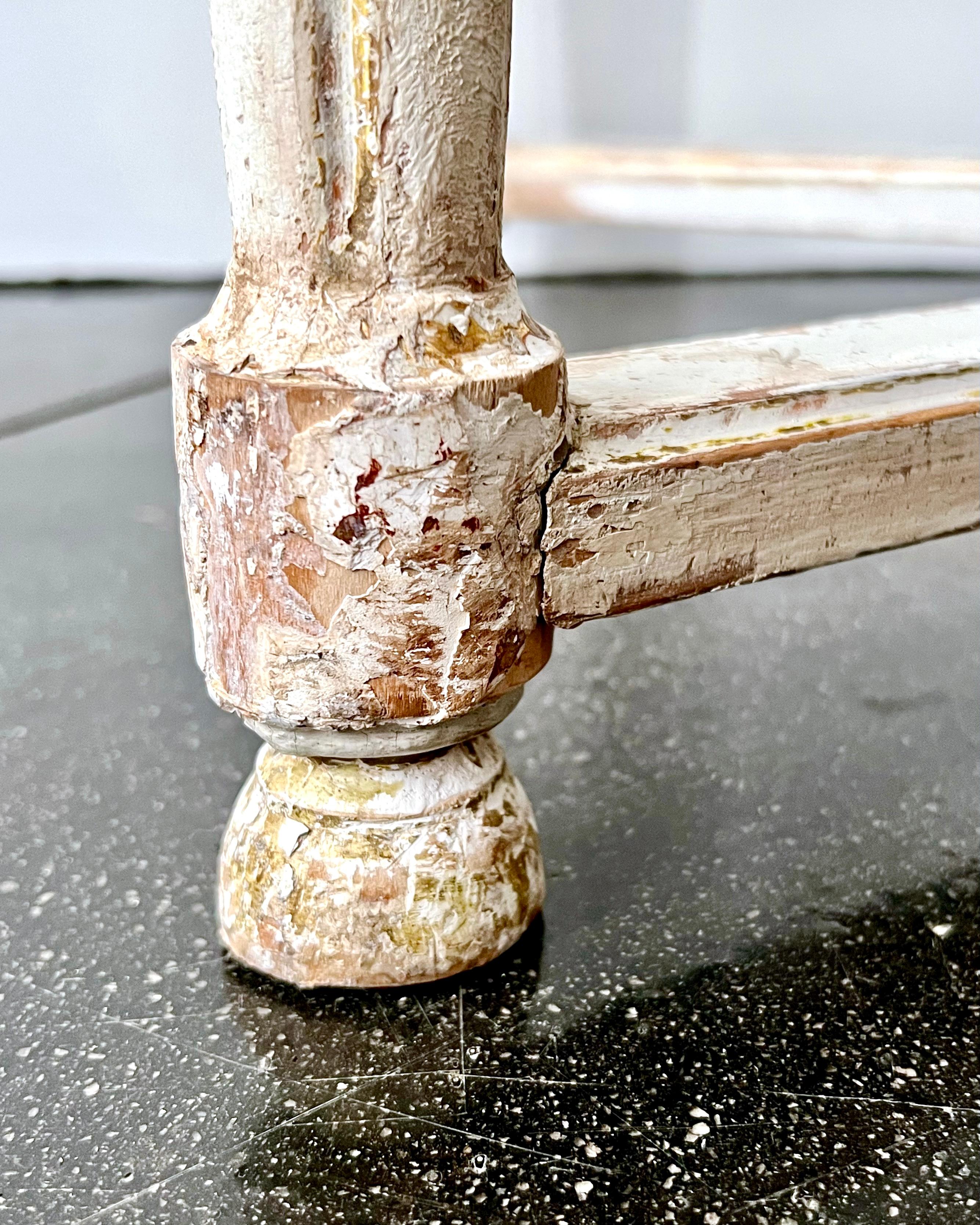 Early 19th Century Swedish Gustavian Neoclassical Painted Console Table 10