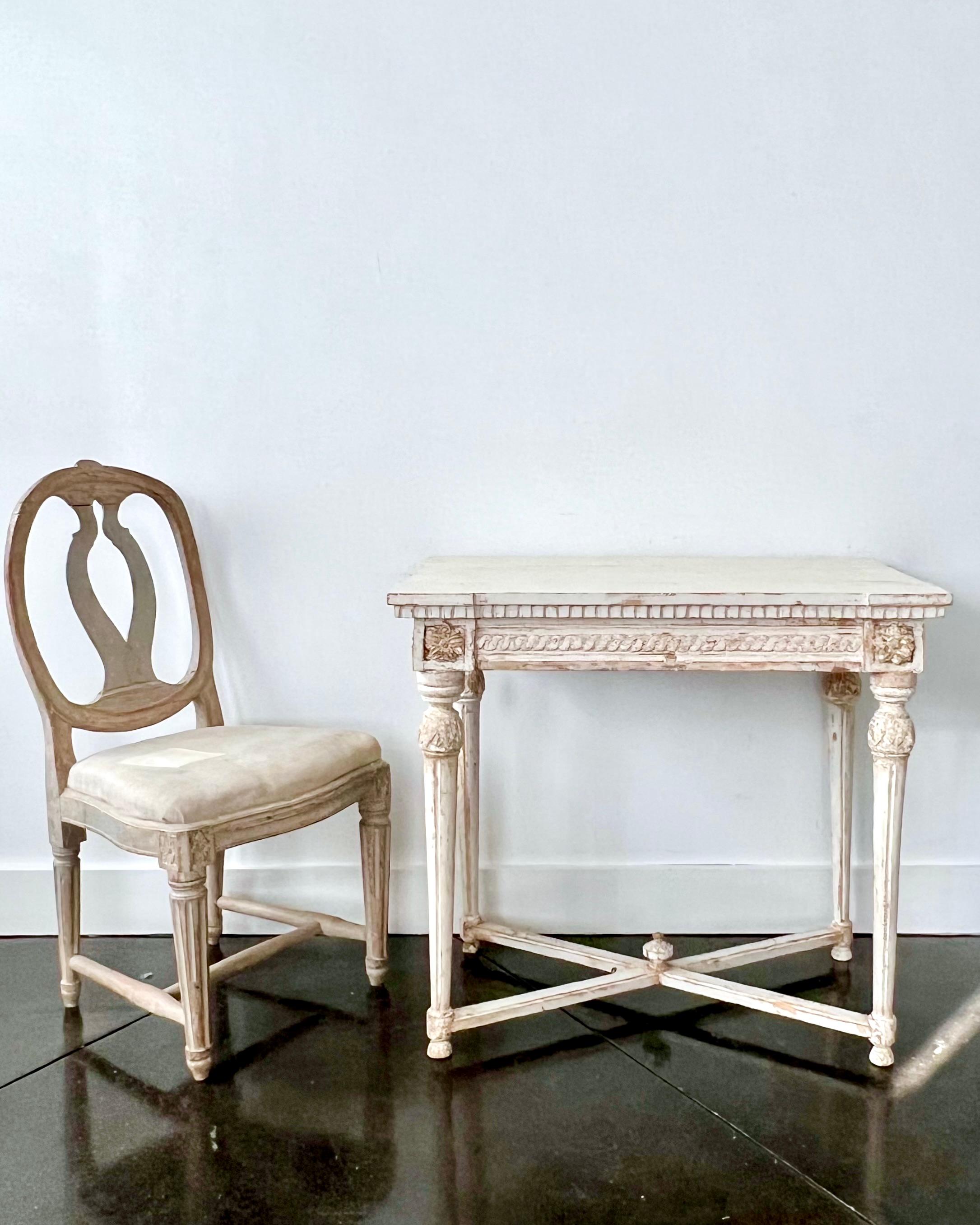 Early 19th Century Swedish Gustavian Neoclassical Painted Console Table 1