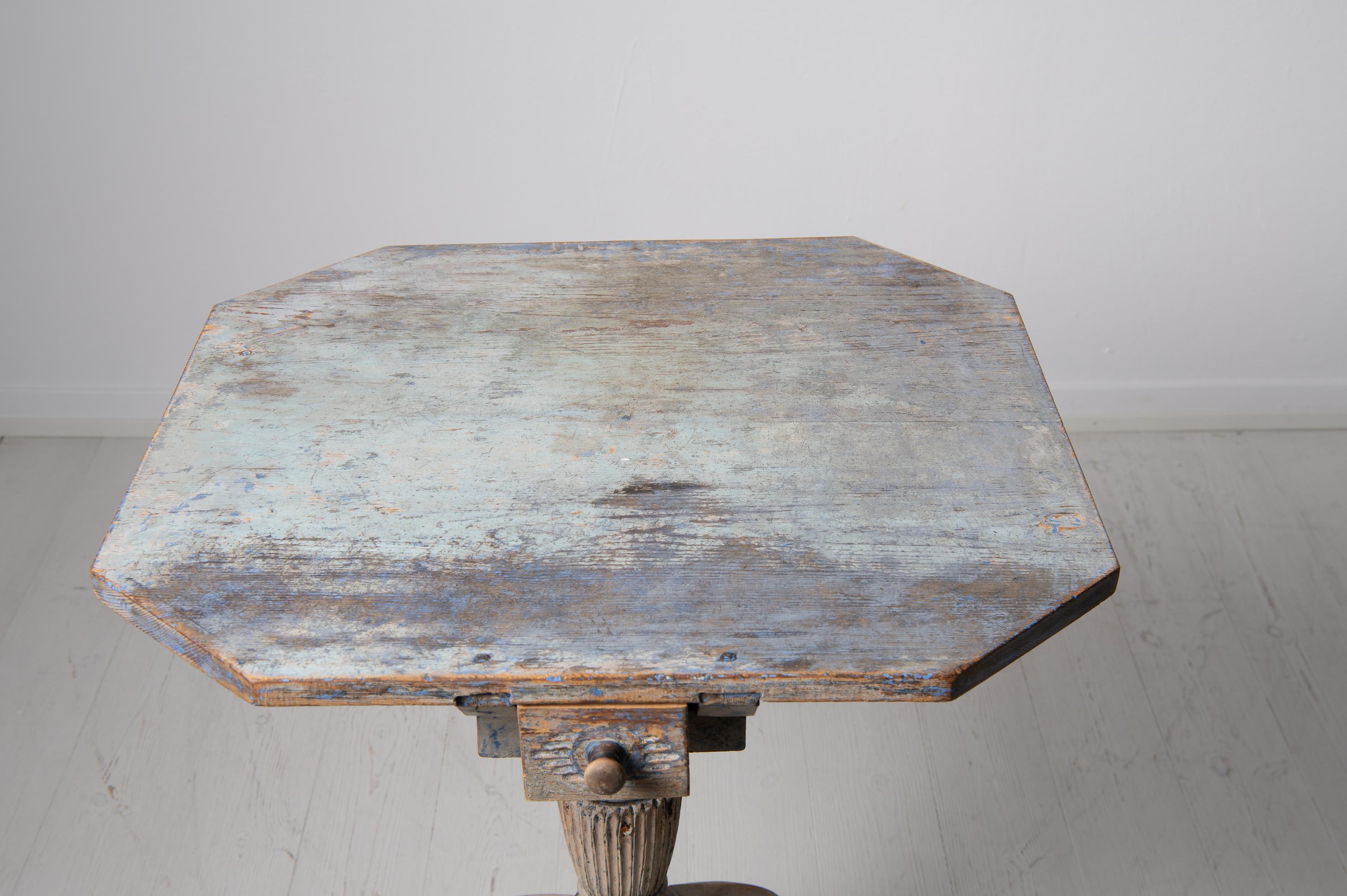 Early 19th Century Swedish Gustavian Painted Column Table 2