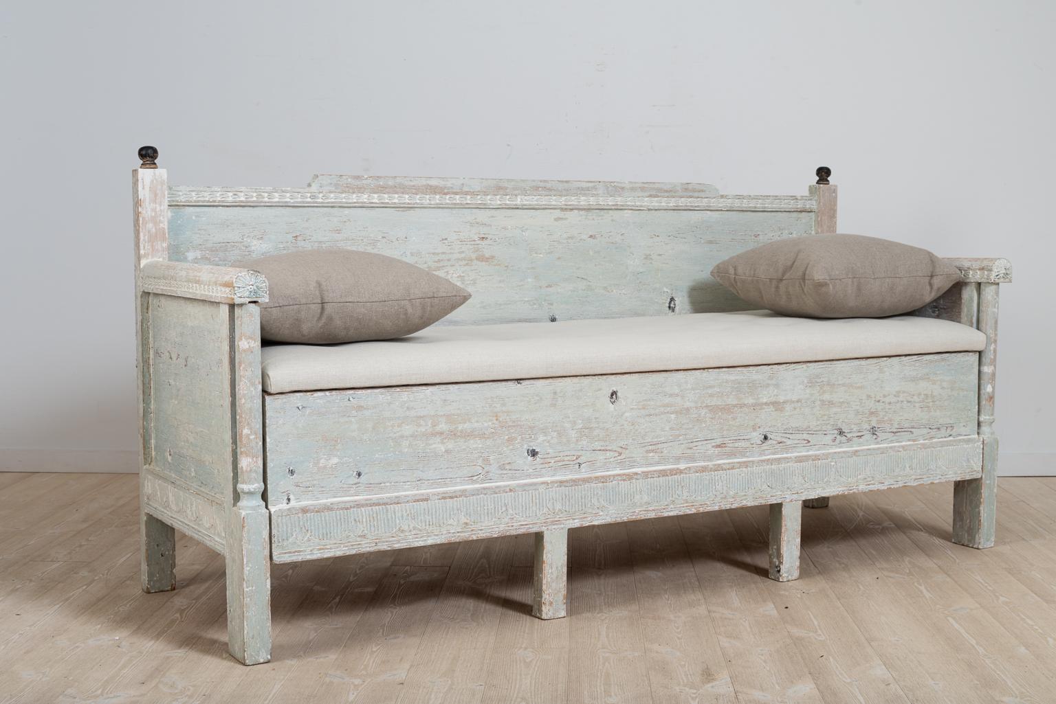 Hand-Crafted Early 19th Century Swedish Gustavian Provincial Sofa