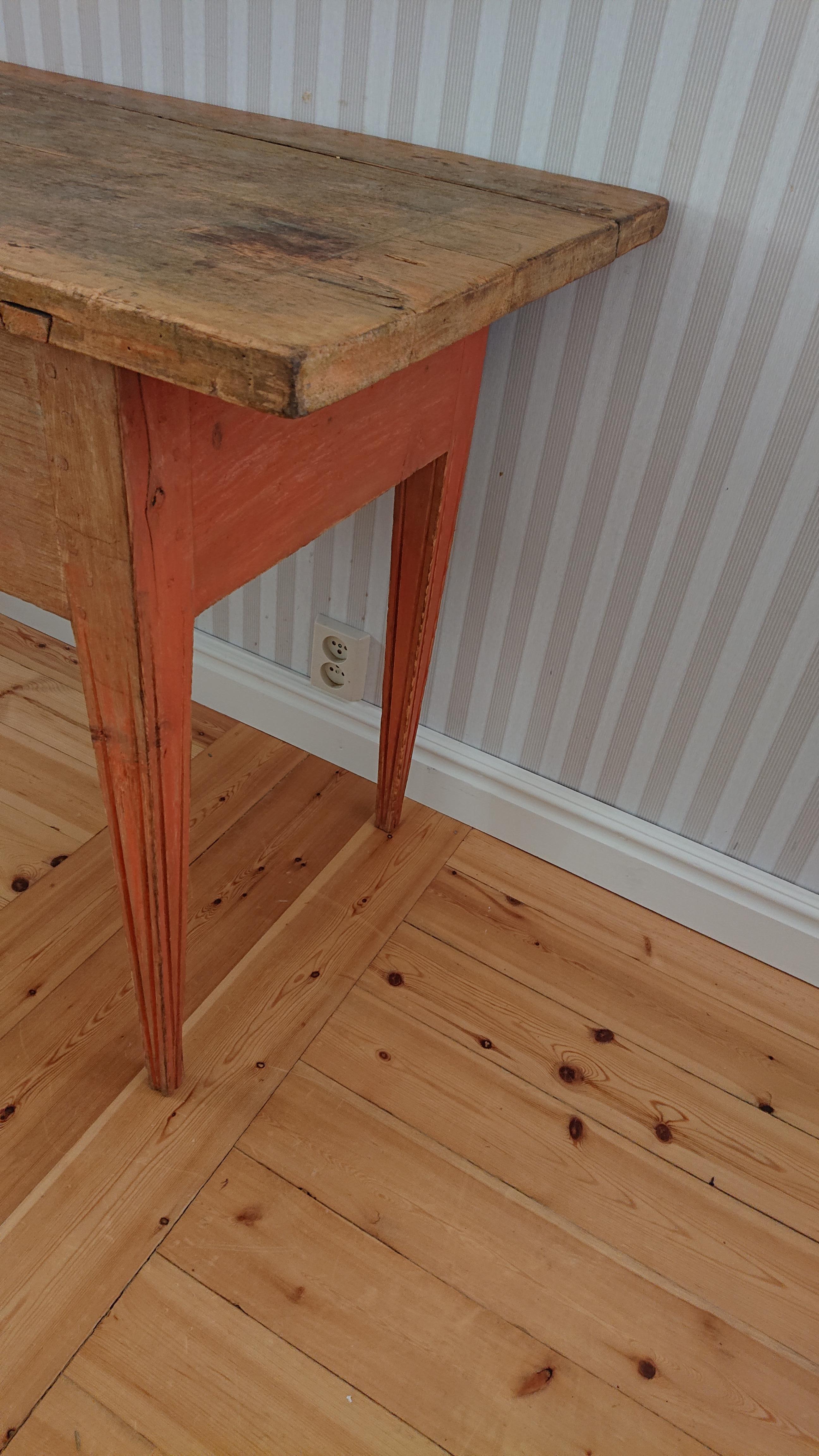 Early 19th Century Swedish Antique Rustic Gustavian Table with Original Paint For Sale 5