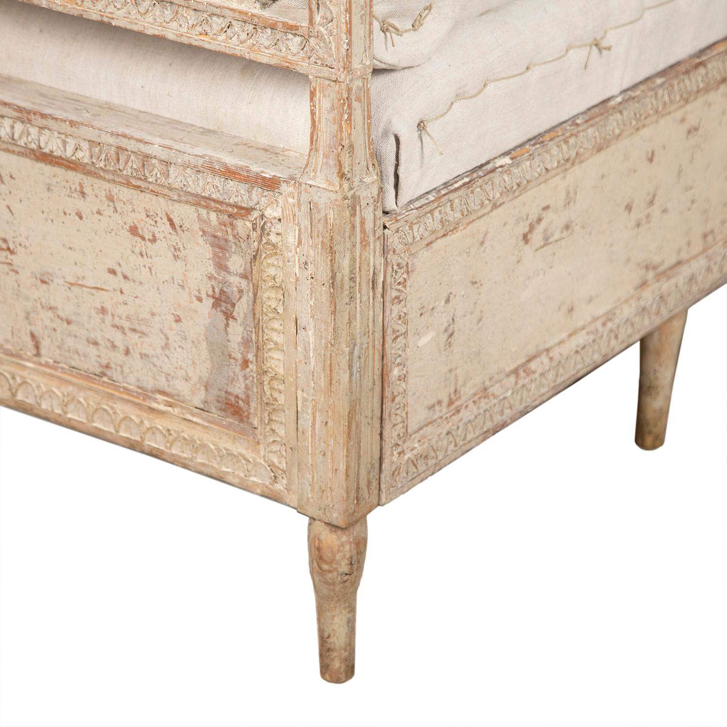 Linen Early 19th Century Swedish Gustavian Stick Back Sofa in Original Paint