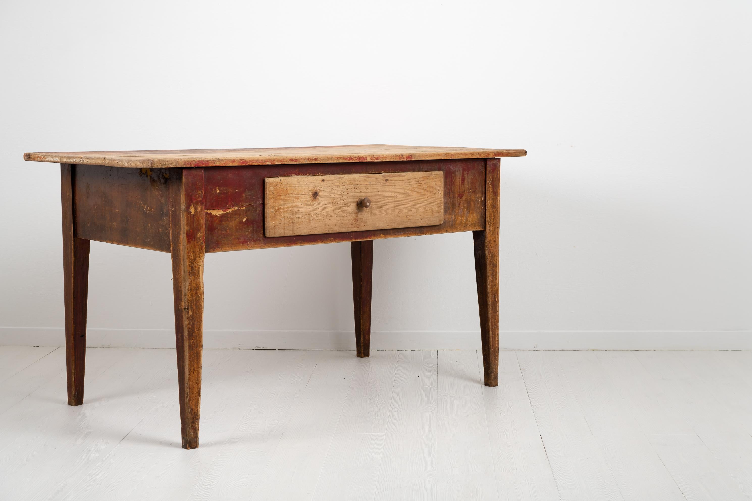 Pine Early 19th Century Swedish Gustavian Style Country Work Table For Sale