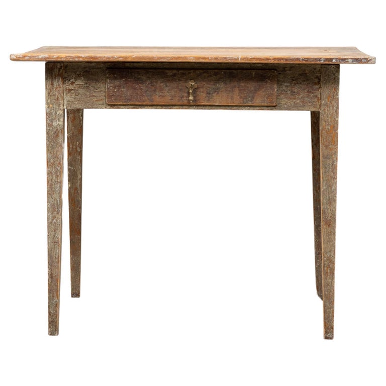 Early 19th Century Swedish Gustavian Style Desk For Sale at 1stDibs