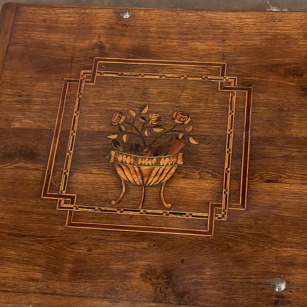 Milieu du XIXe siècle Malle suédoise du début du 19ème siècle en marqueterie et marqueterie en vente