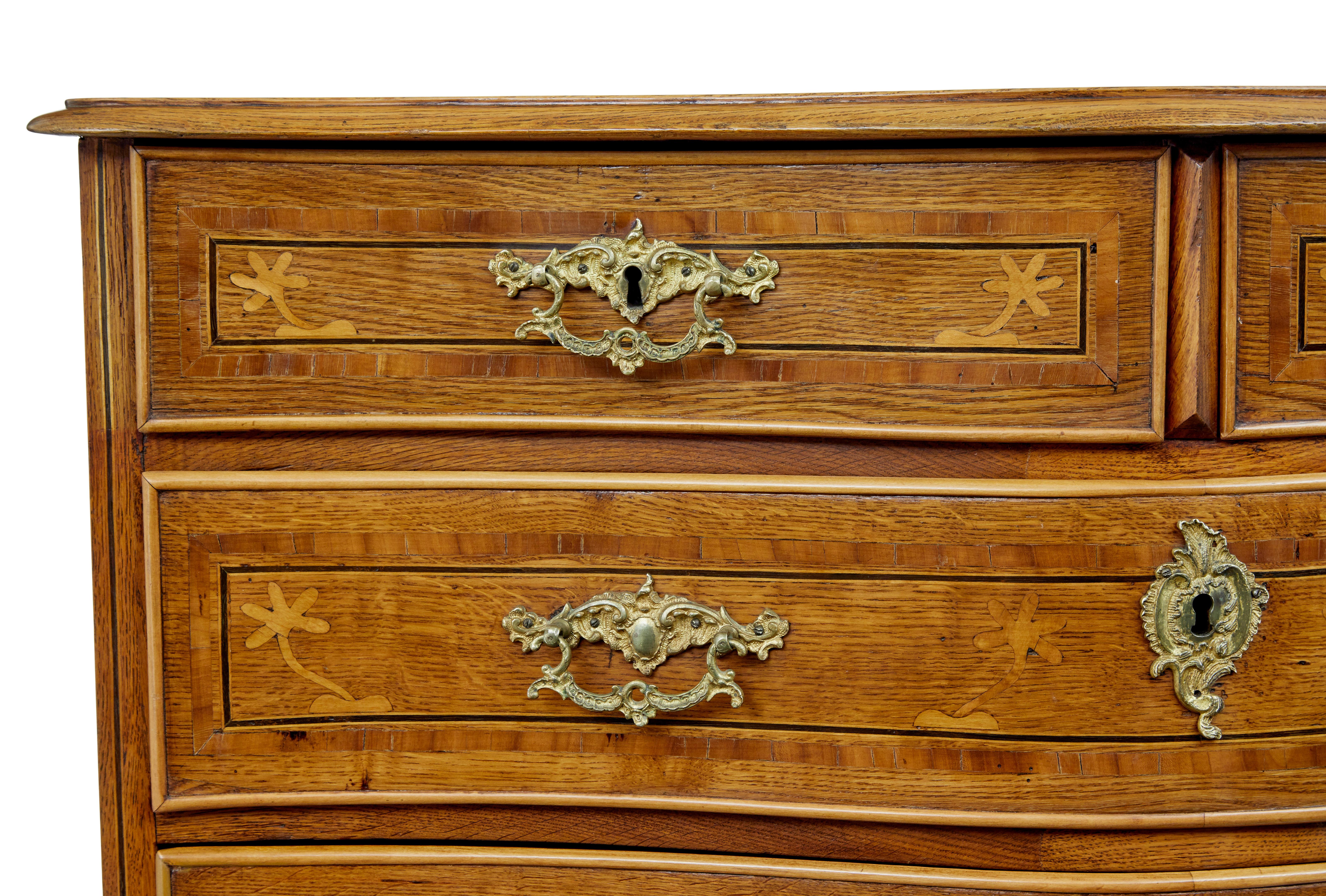 Early 19th Century Swedish Oak Inlaid Chest of Drawers For Sale 3