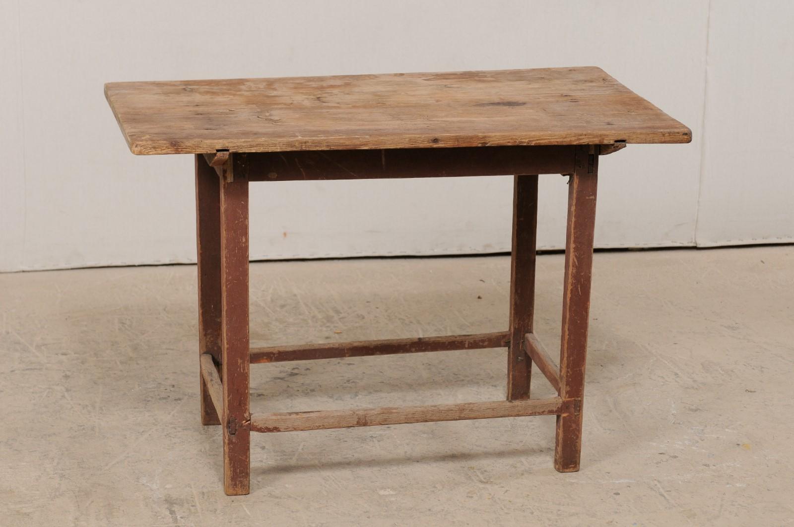 Primitive Early 19th Century Swedish Occasional Table